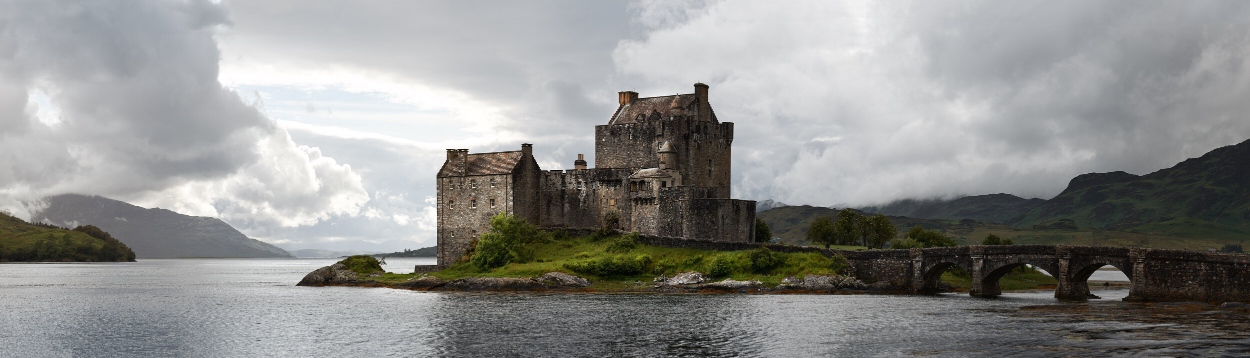 Eilean Donan Castle: Scotland, U.K.