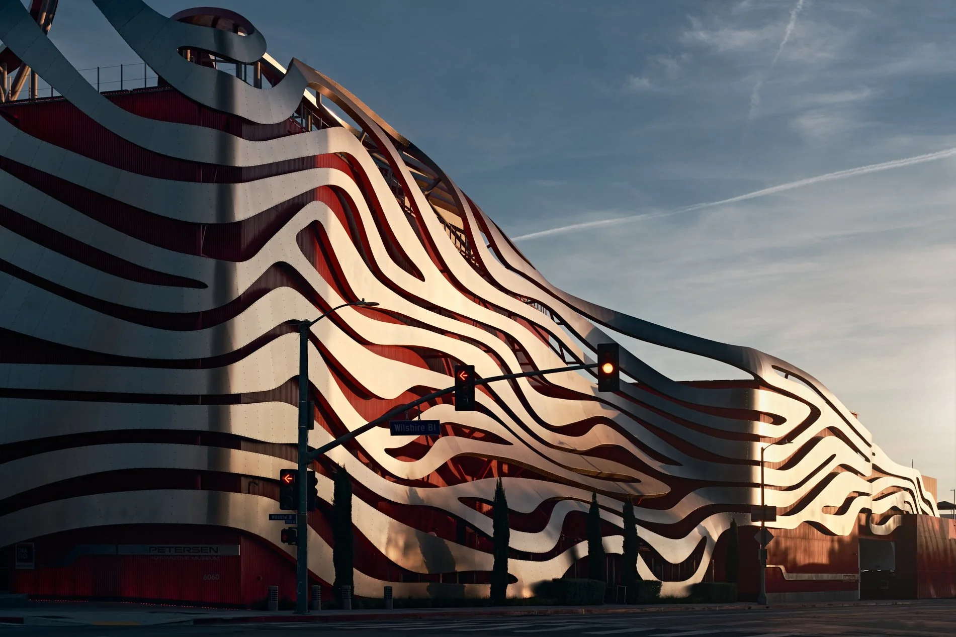 Los-angeles-architectural-photogrphapher-filmmaker-peterson-auto-museum.jpg