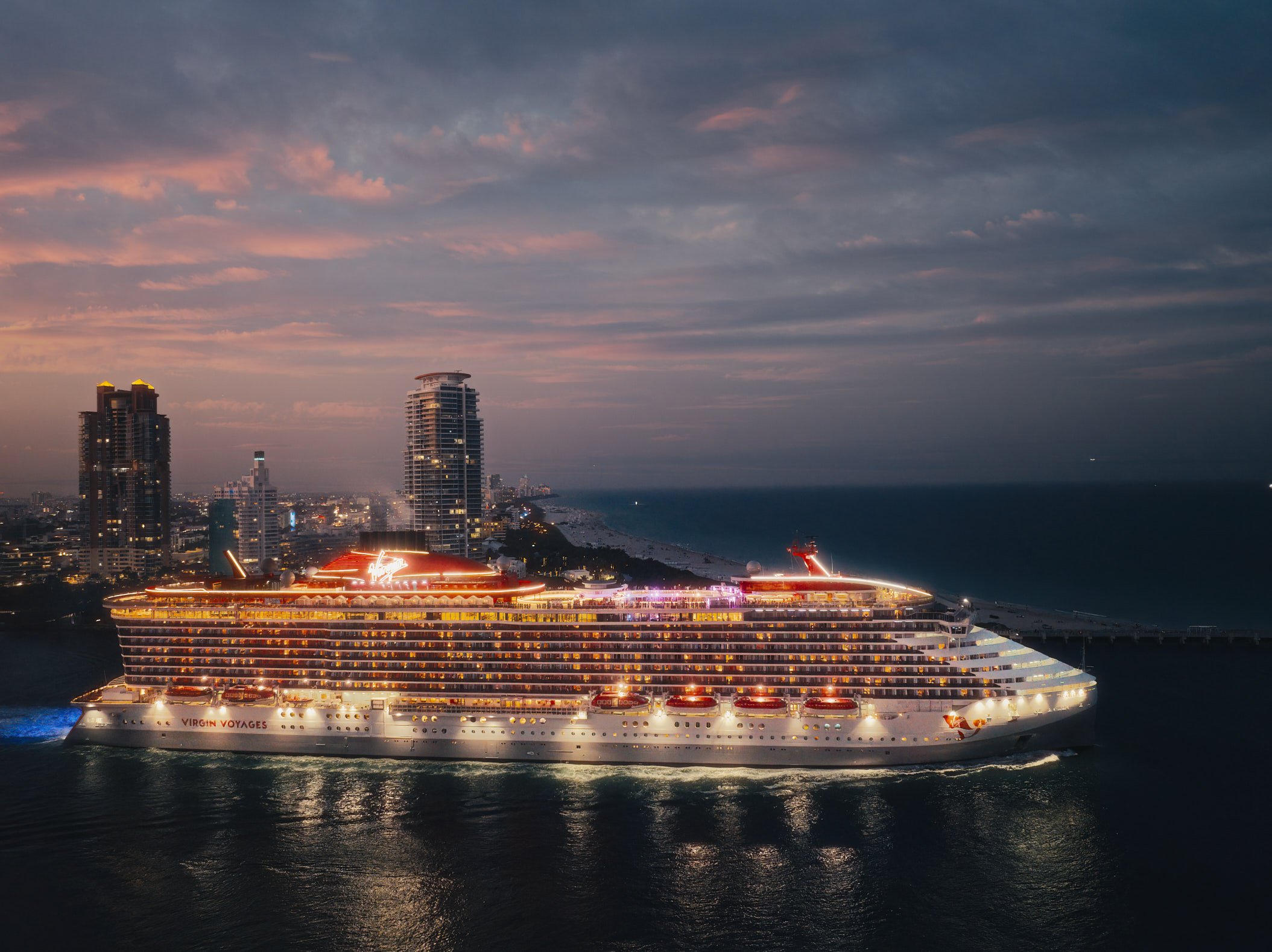 Miami-cruise-ship-photographer-virgin-scarlett-lady-drone.jpg