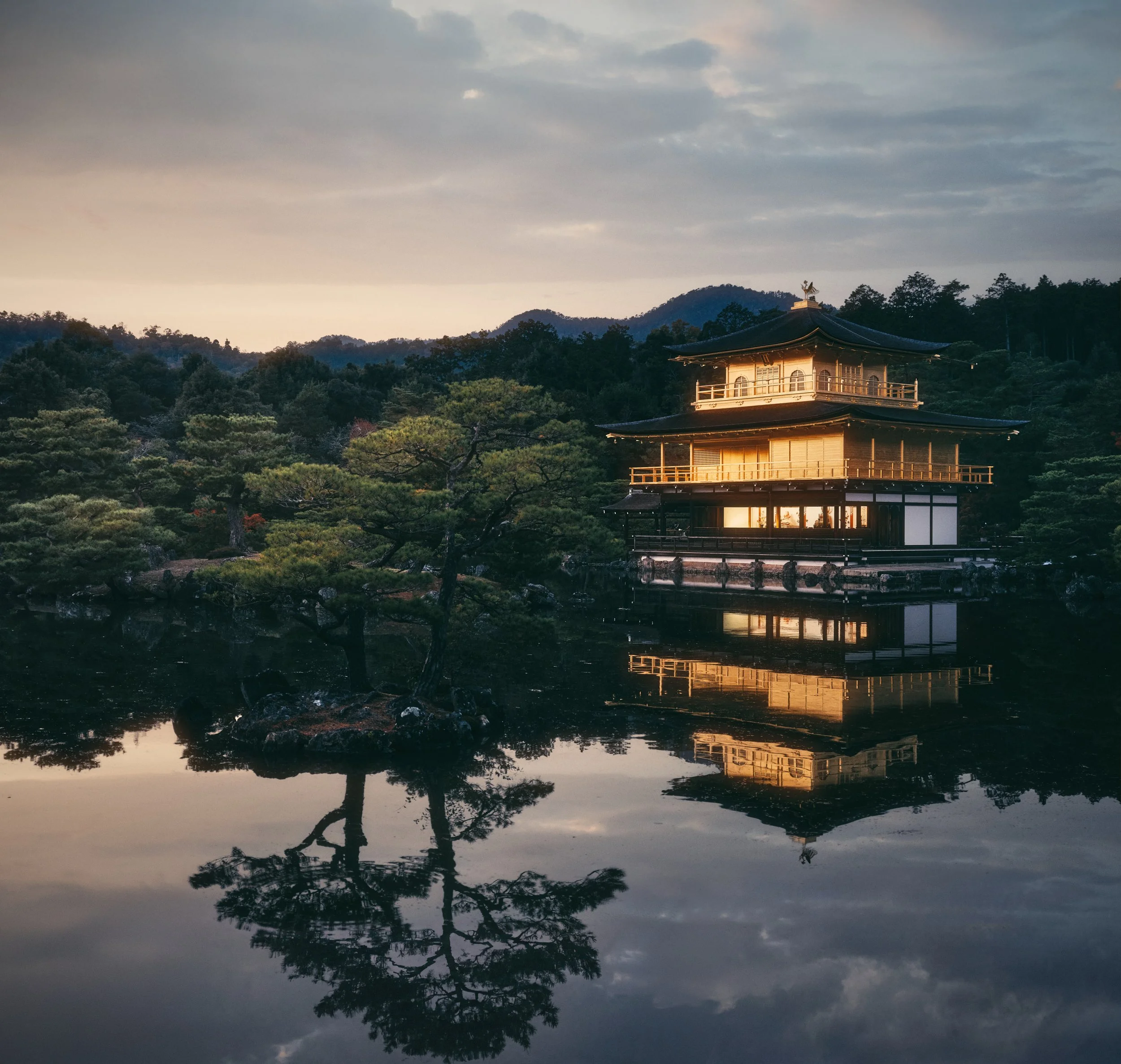 kinkaku-ji-golden-temple-kyoto-japan-miami-architectural-photographer.jpeg