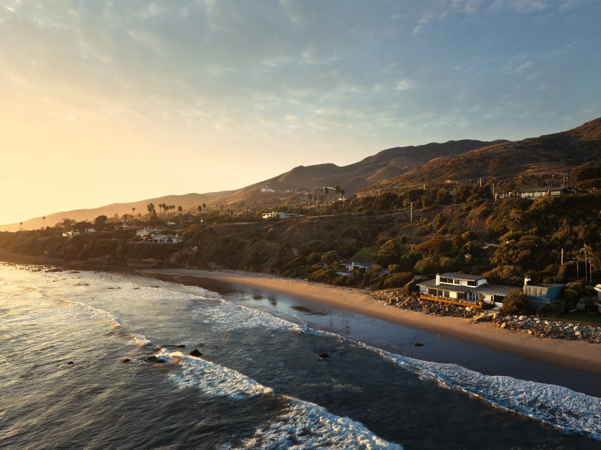 los-angeles-miami-luxury-real-estate-architectural-photographer-filmmaker-sandcastle-house-malibu-harry-gesner-05.jpg