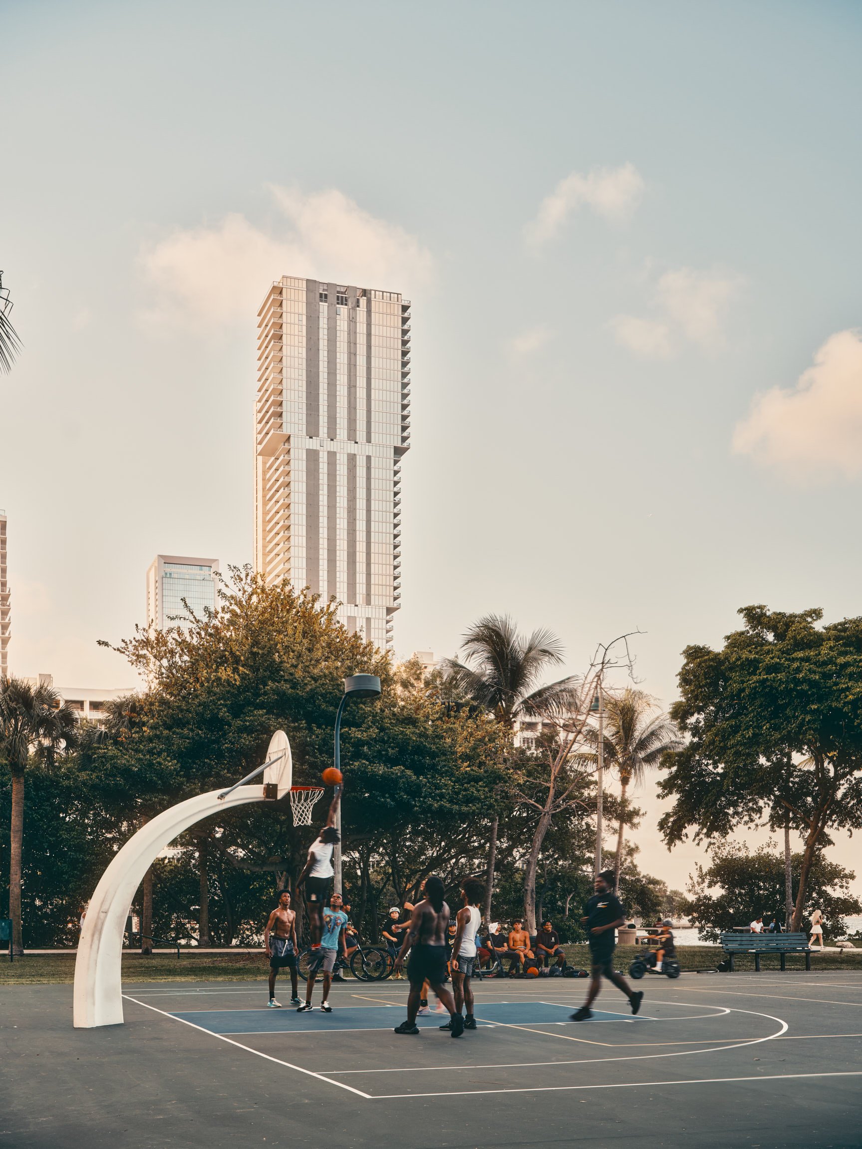 Miami-Los-angeles-architectural-photographer-video-production-bayfront-park-basketball-court.jpg