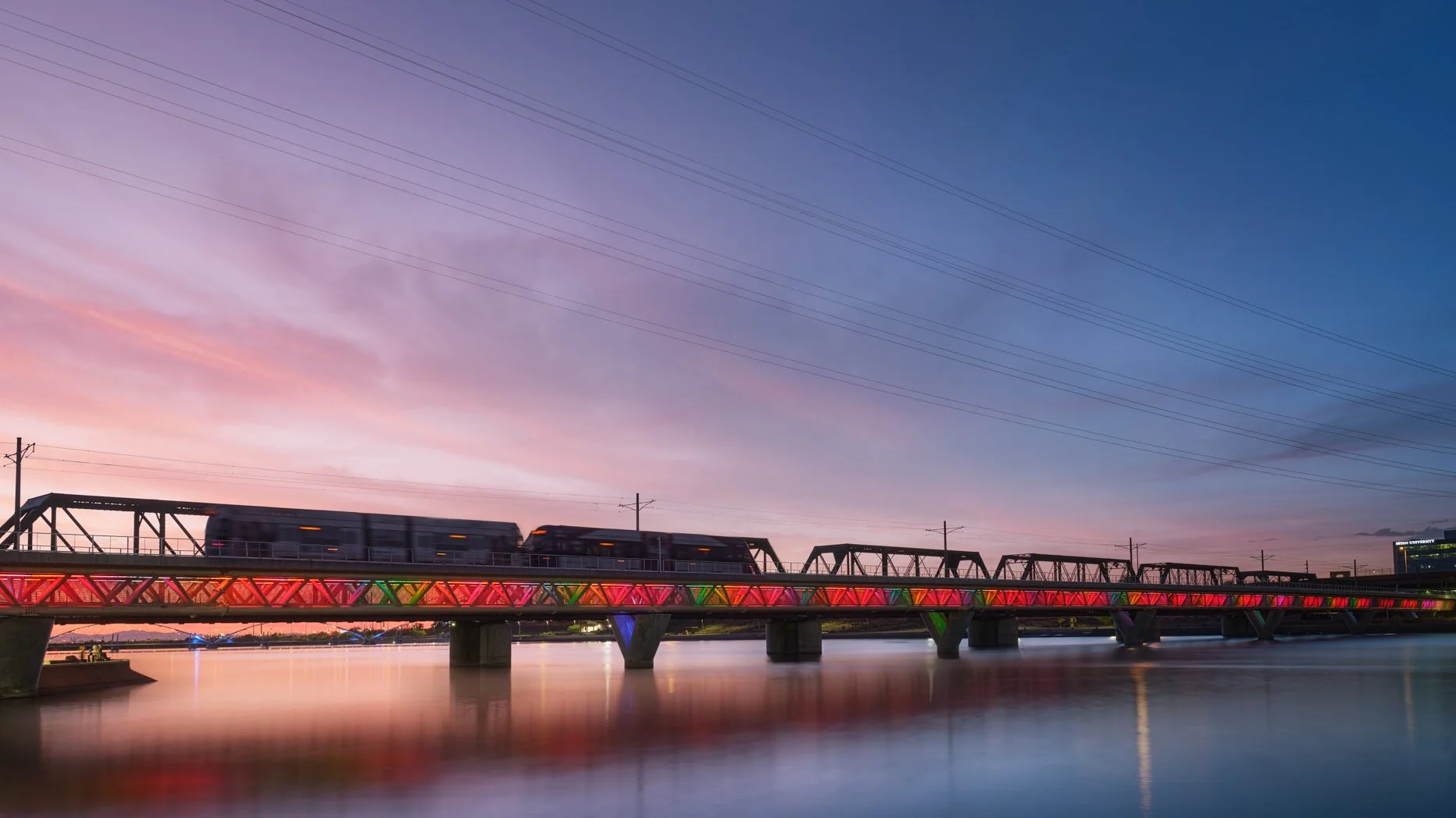 south-florida-miami-los-angeles-architectural-photographer-filmmaker-tempe-town-lake-arizona-train-twilight-bridge.jpg