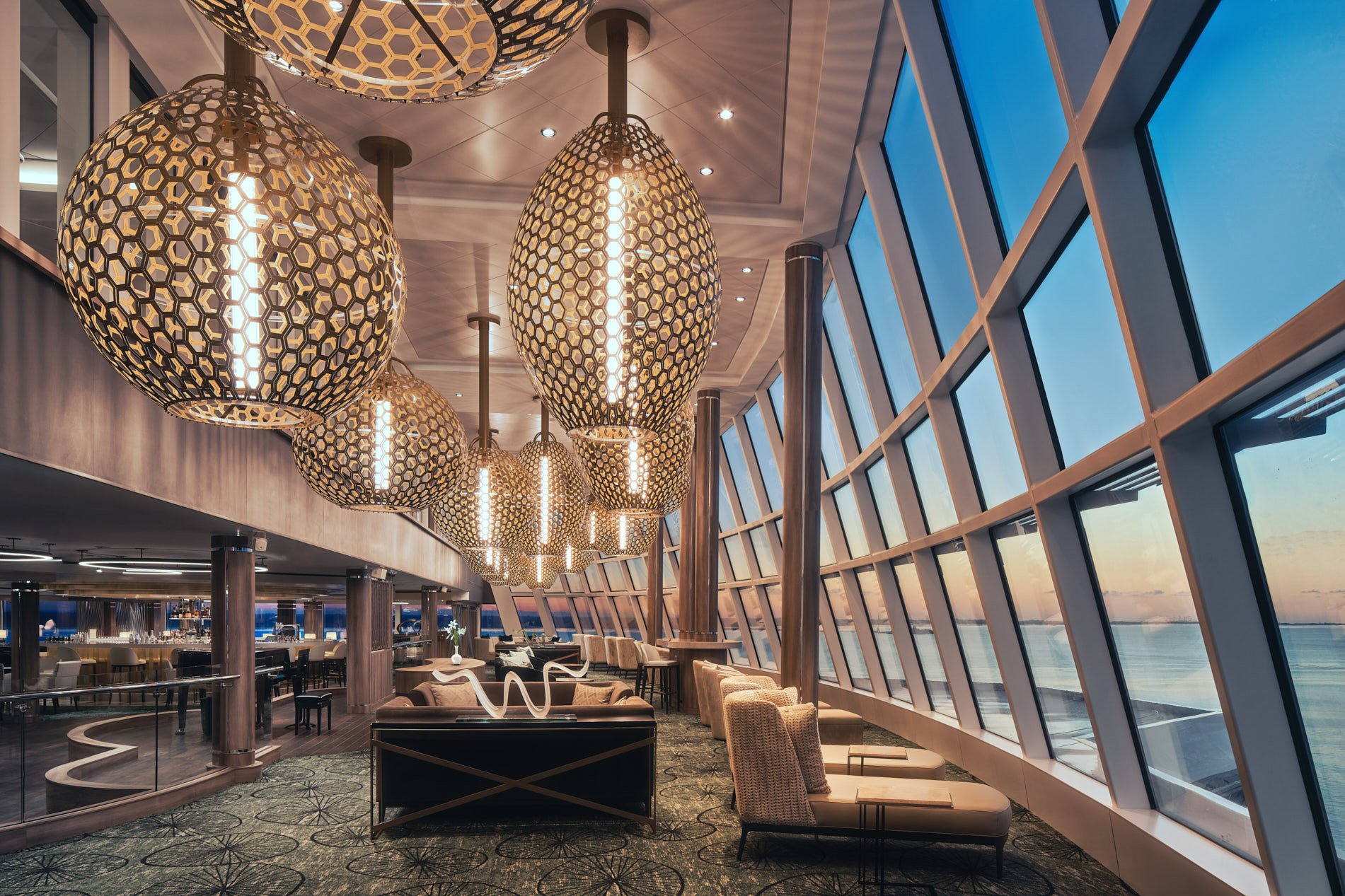 Miami-Cruise-ship-photographer-norwegian-encore-observation-lounge.jpg