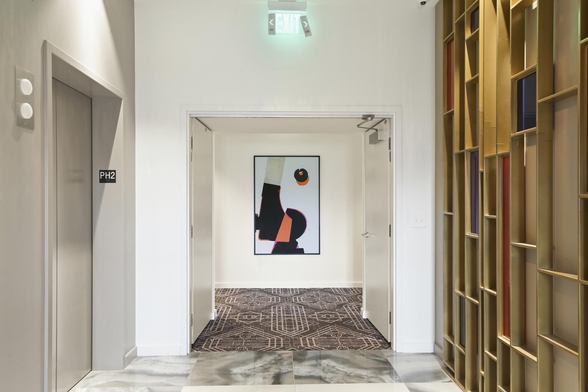 17Web.jpg