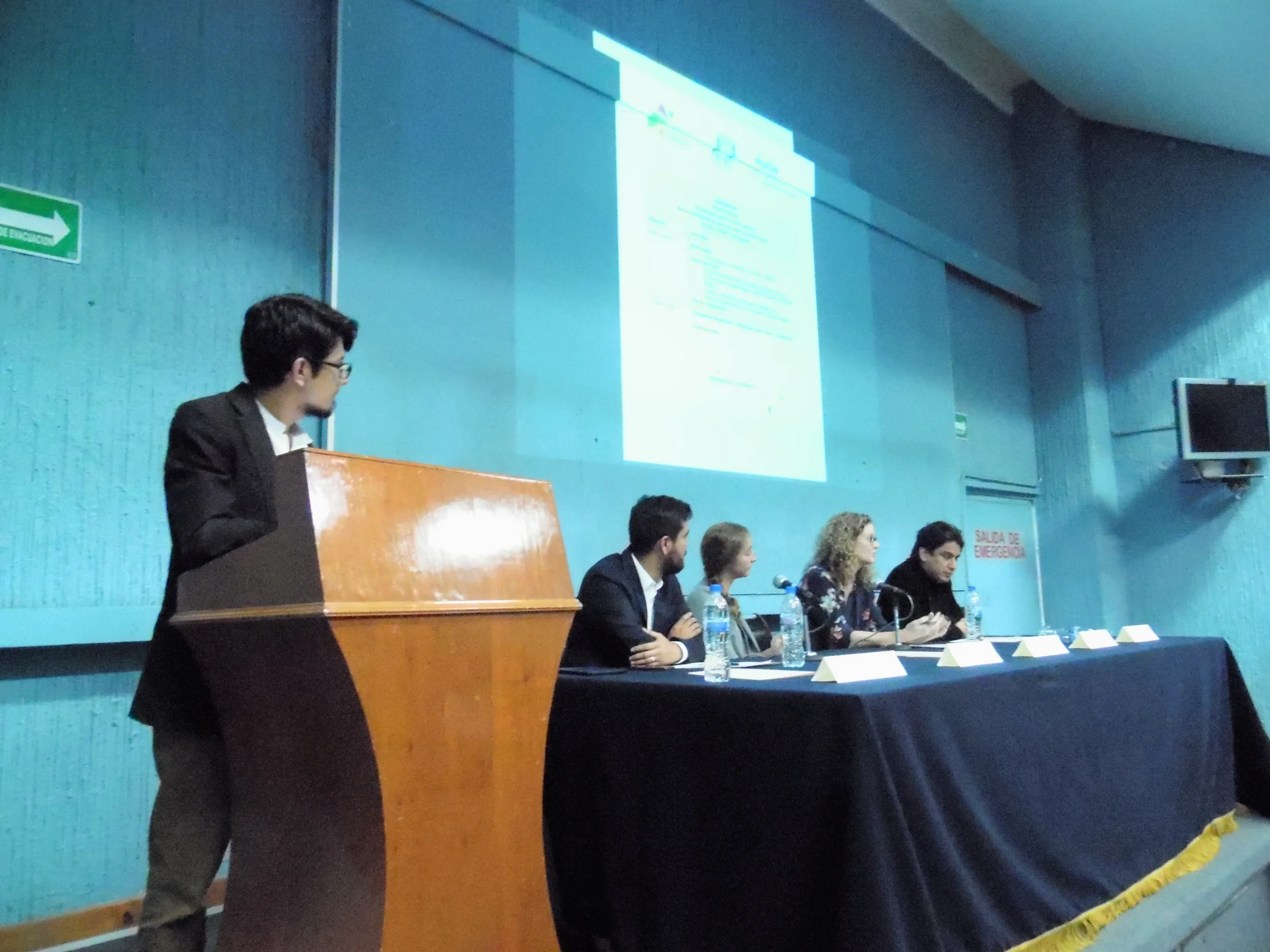 Relatoría. Mesa Redonda “Evaluación para el Tercer Sector”