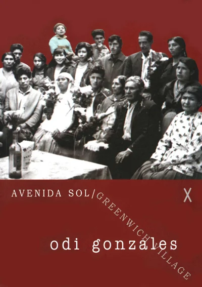 El autor del presente articulo a los 6 años, en una foto familiar, que devino en la carátula de su libro.