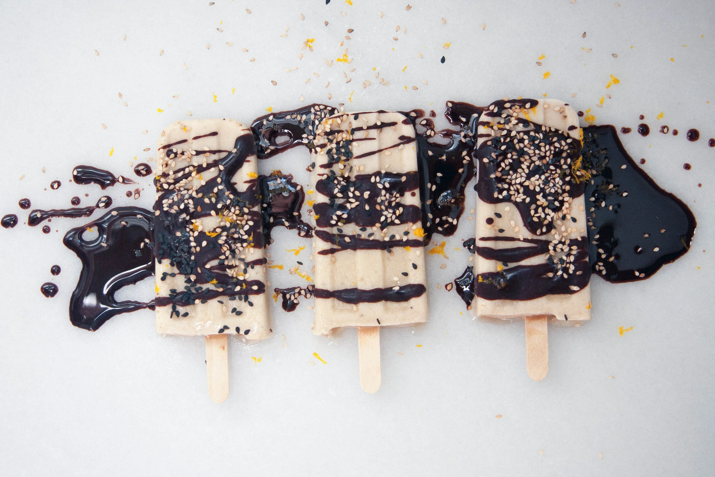 polo de coco y plátano con chocolate