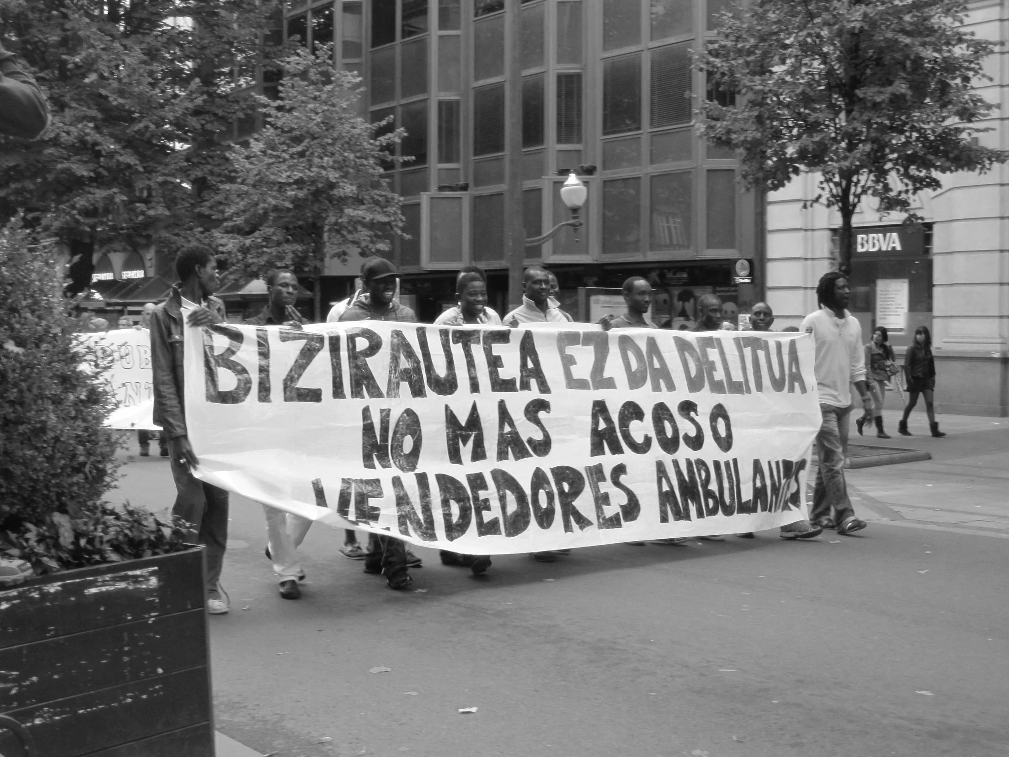 Street+vendor+protest+-+Bilbao.jpg