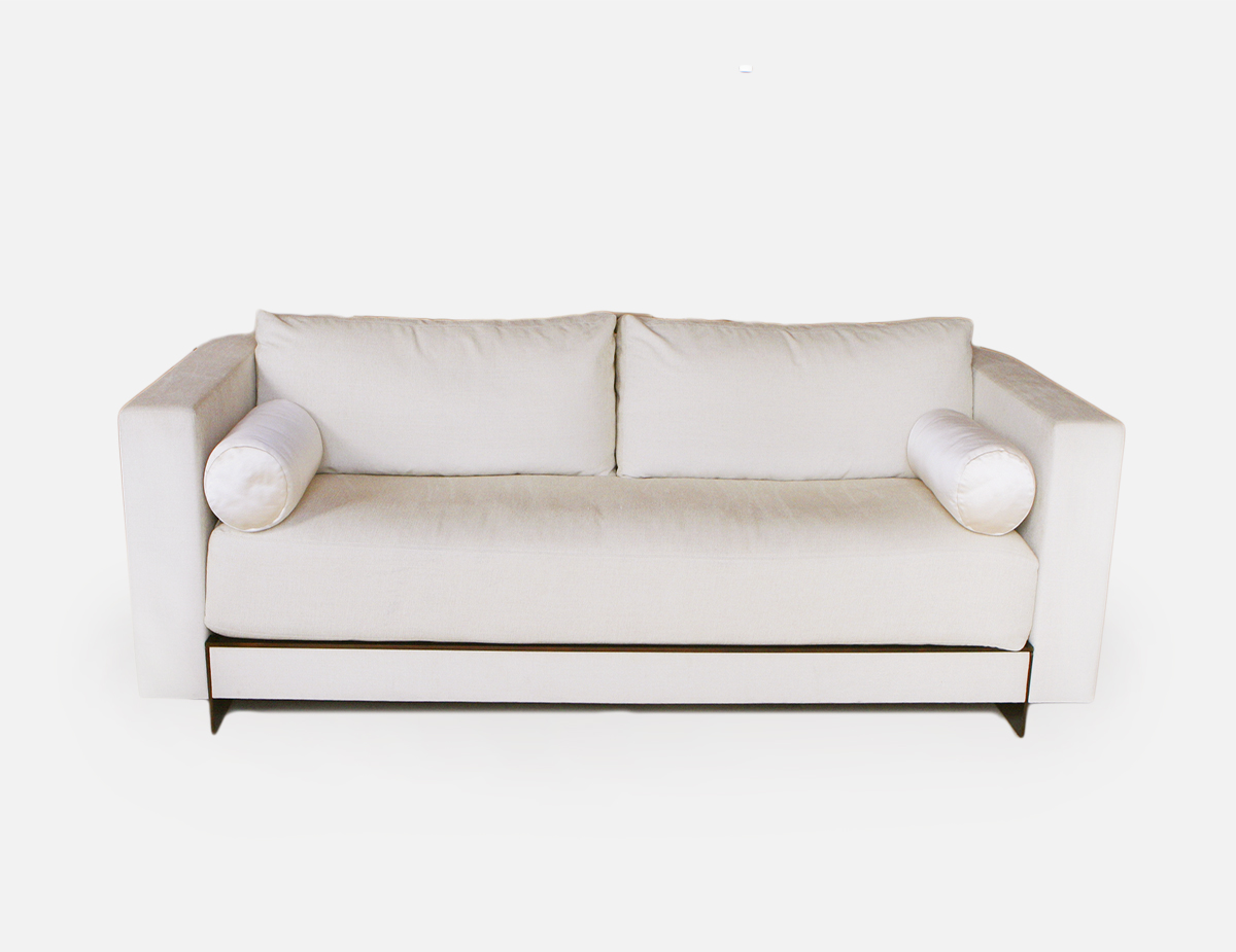 FN1411 Arlo sofa hero.jpg