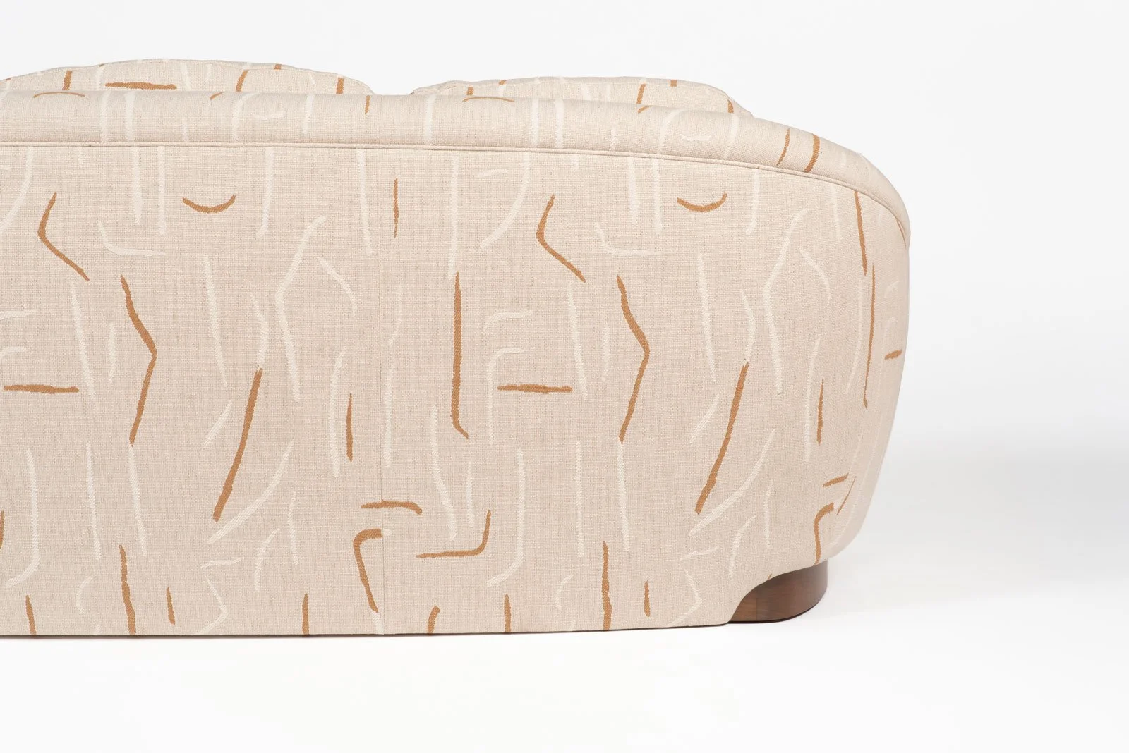 2025_casablanca_sofa_1-30-45@2x..jpg