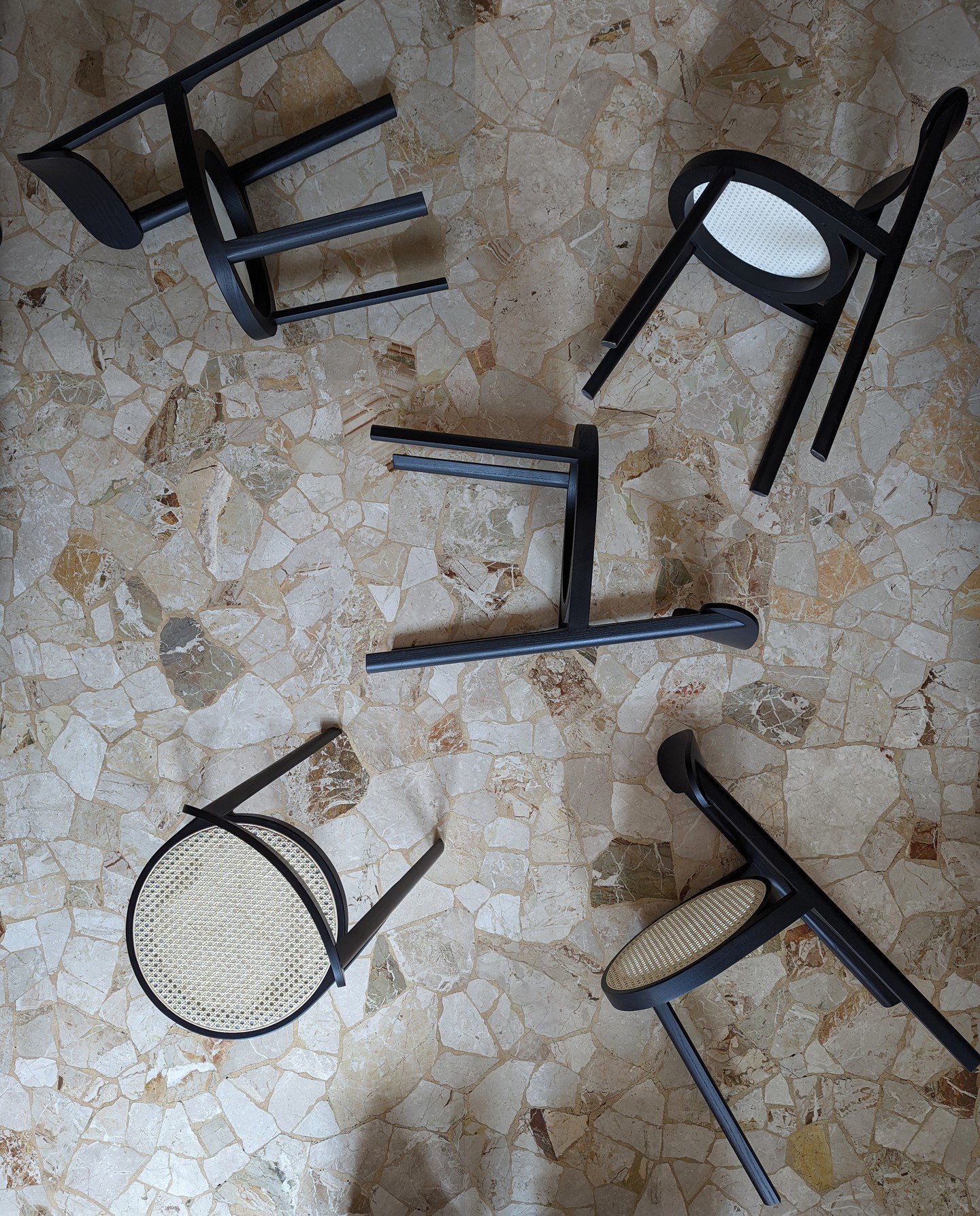 The last in a series of photos that we shot in the studio of the new Brulla chair that we recently designed for @miniformsofficial 

#design #milanodesign #birdseyeview #furniture #miniforms #skrivo #woodenchair #italiandesign #chairs #furnituredesig