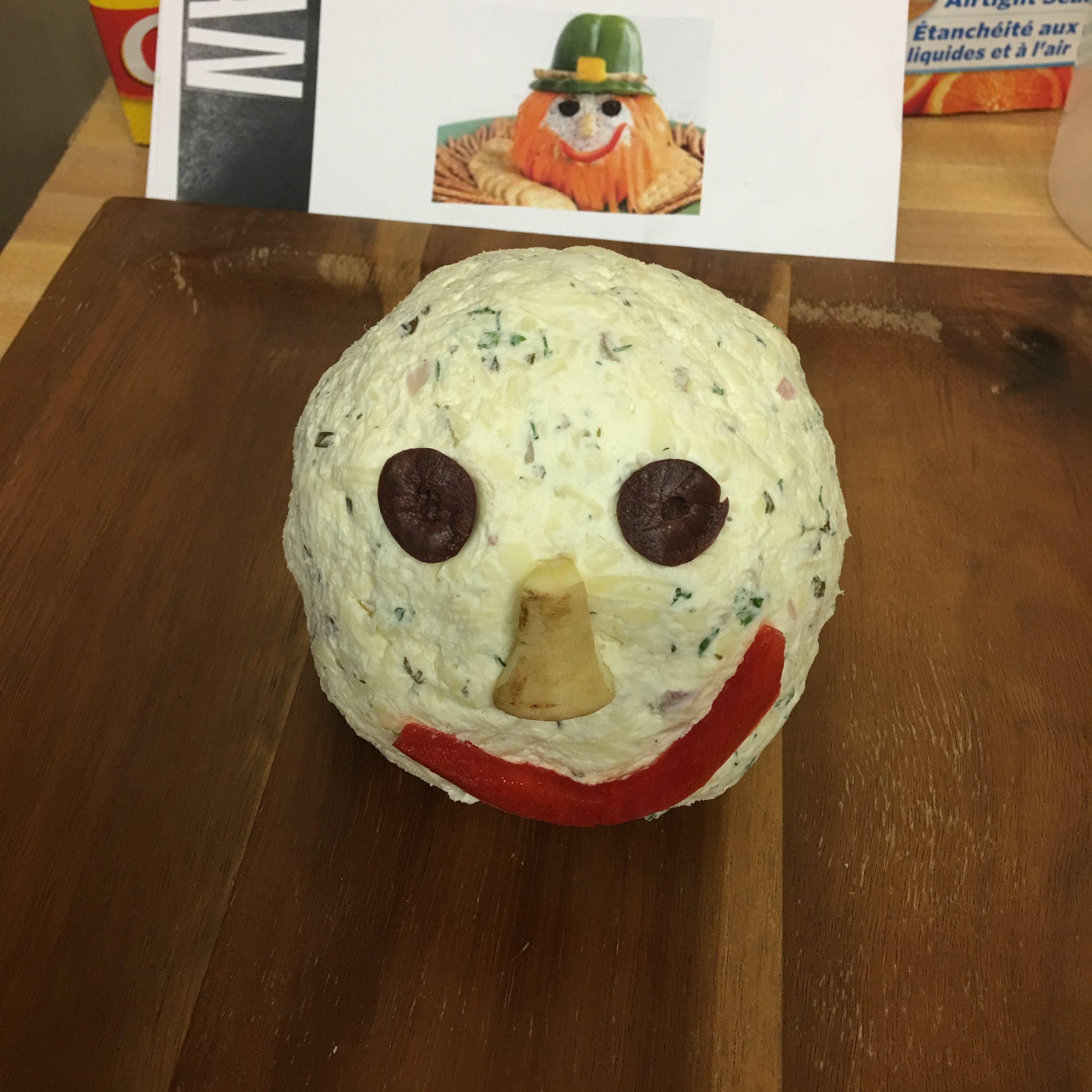 Leprechaun cheese ball 7.jpeg