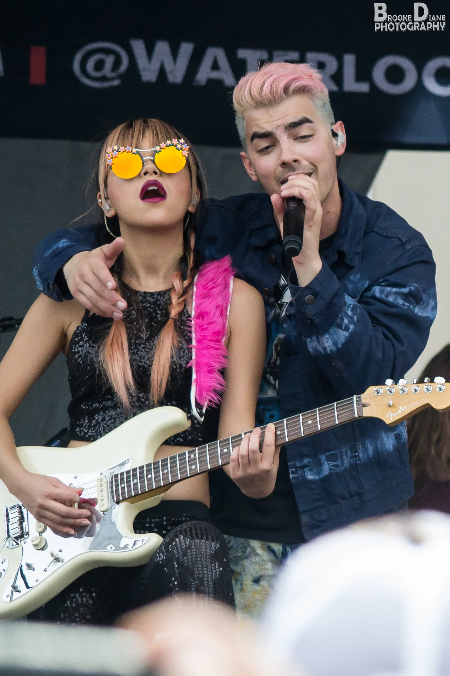 DNCE