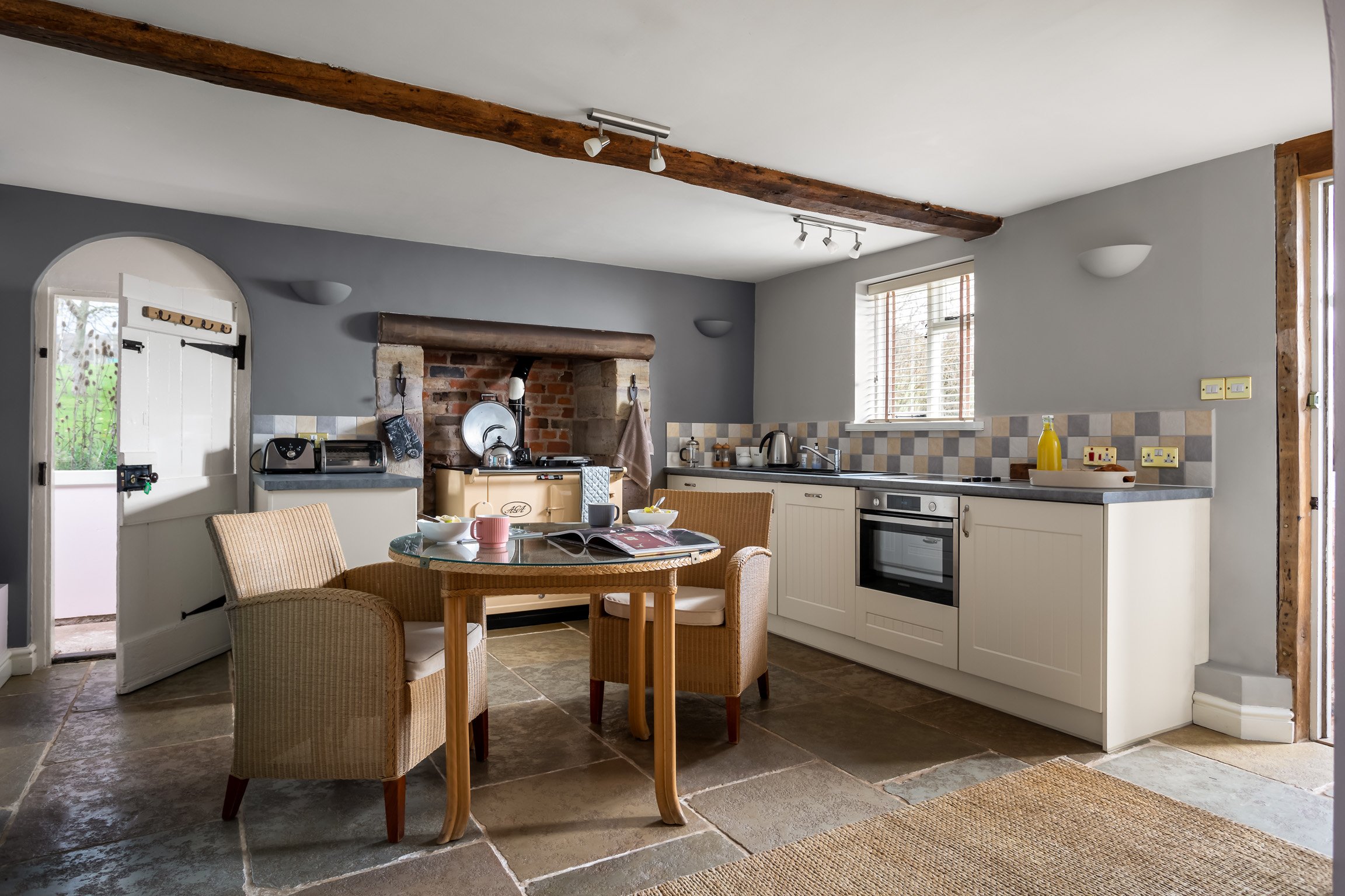 19 - Cottage, Herefordshire, Kitchen, Photographer.jpg