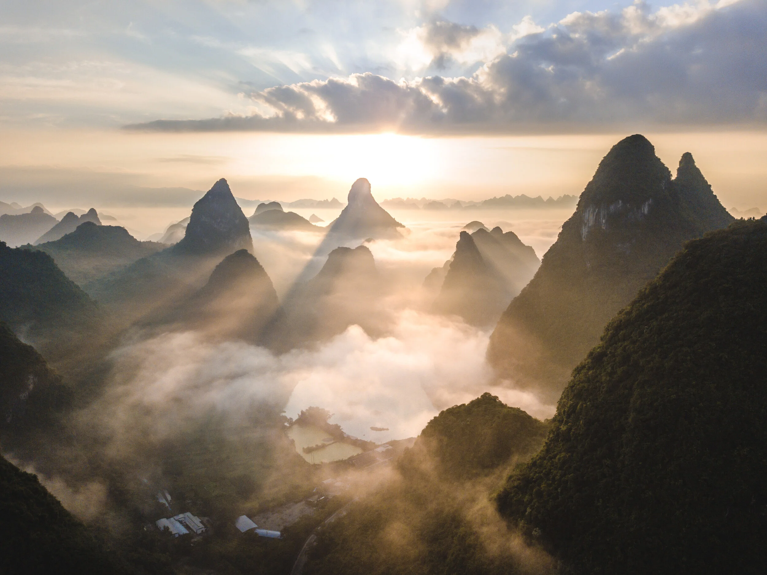 Joe-Thomas-Photo-yangshuo-travel-31.jpg