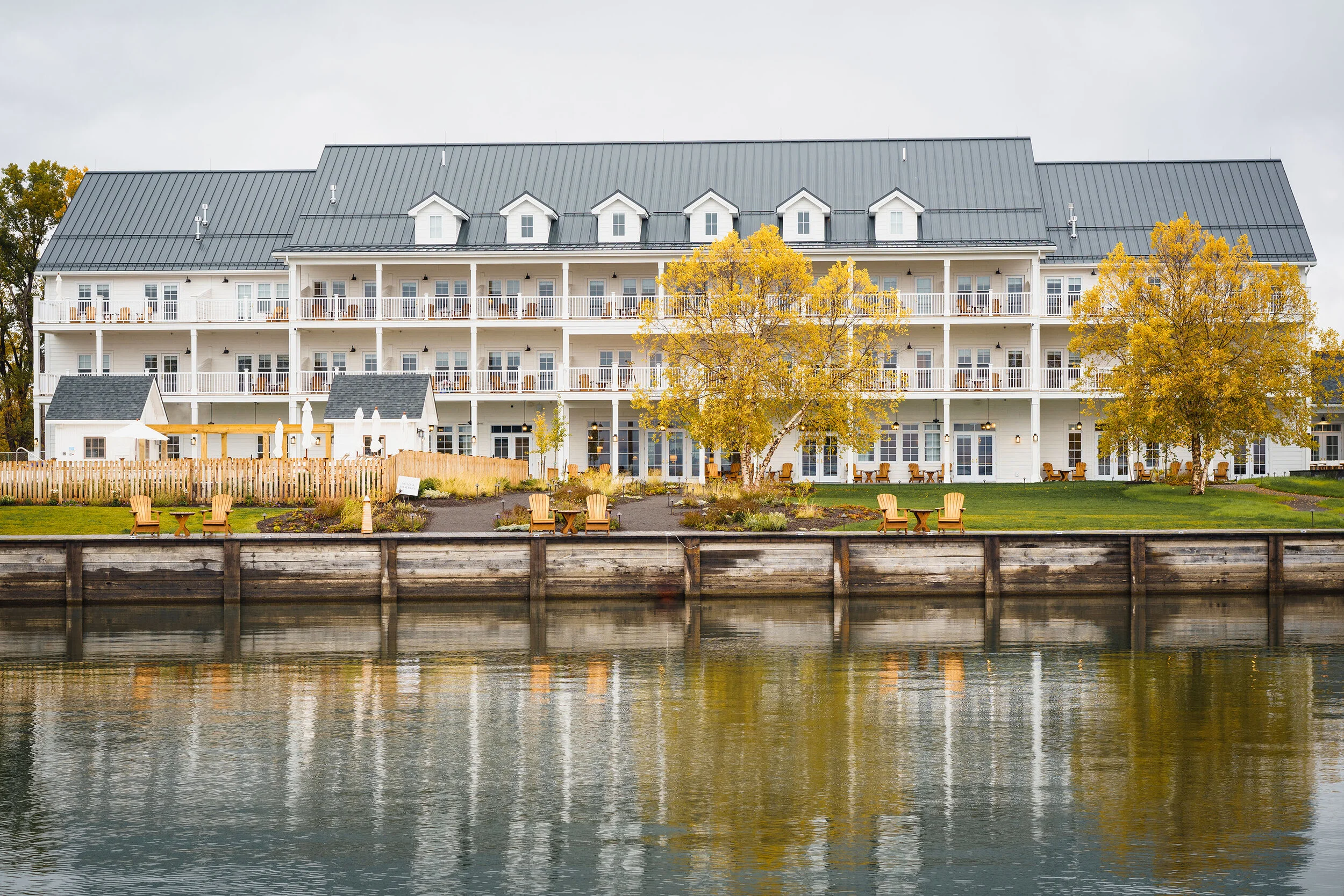 Joe_Thomas_photography-hotel-architecture-photographer-lake-house-canandaigua10.jpeg