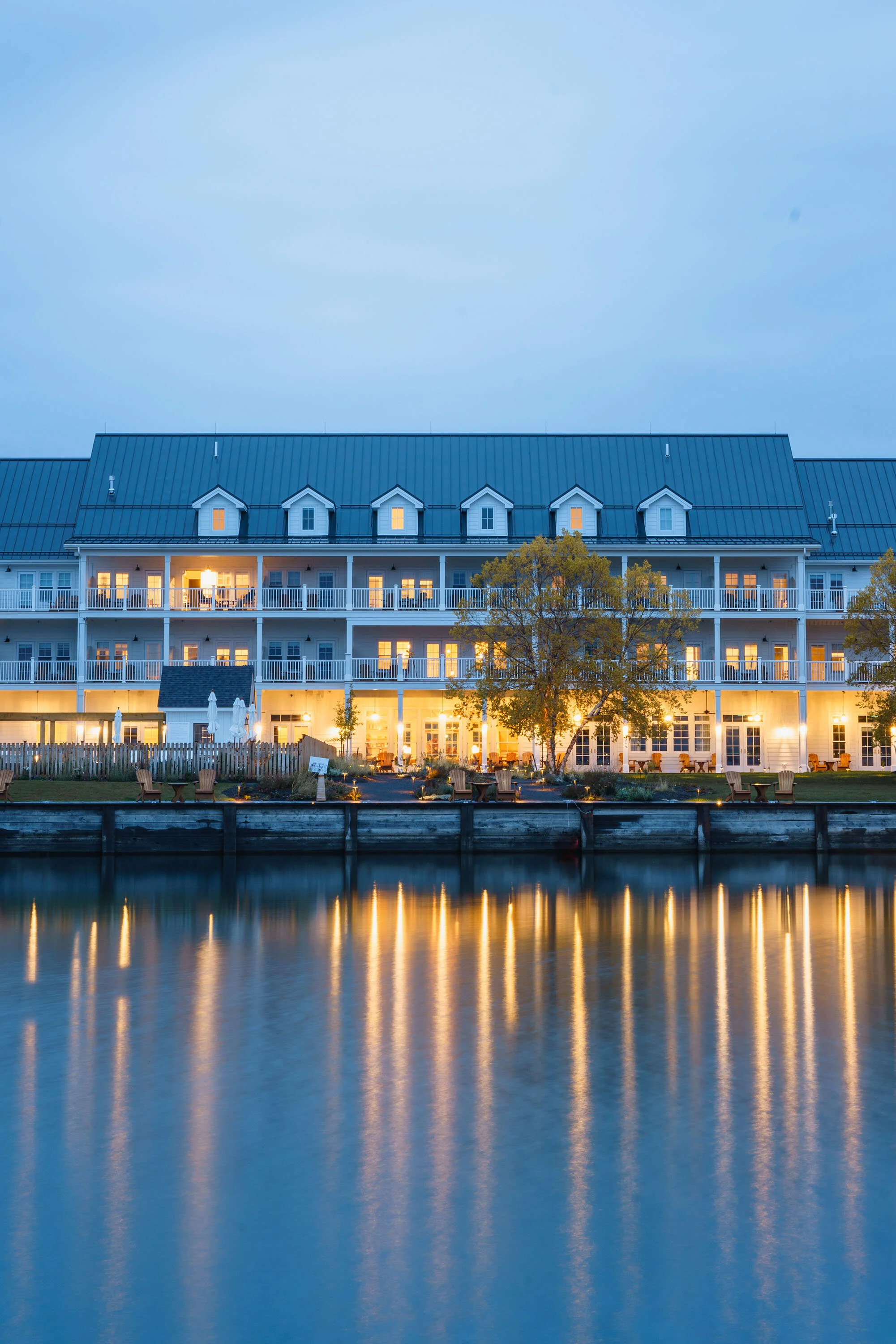 Joe_Thomas_photography-hotel-architecture-photographer-lake-house-canandaigua14.jpeg