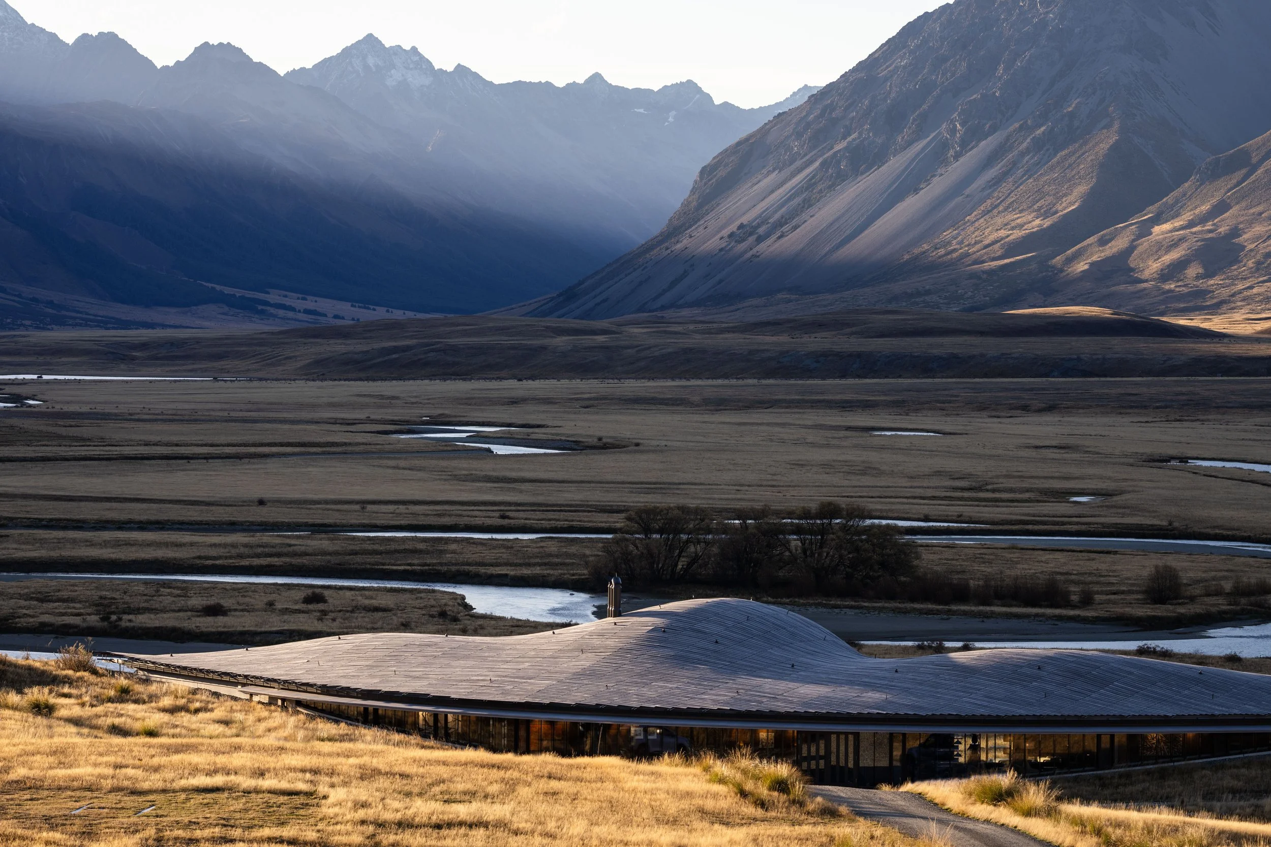 Lindis-NewZealand-Joe-Thomas-Architecture-travel-6.jpg