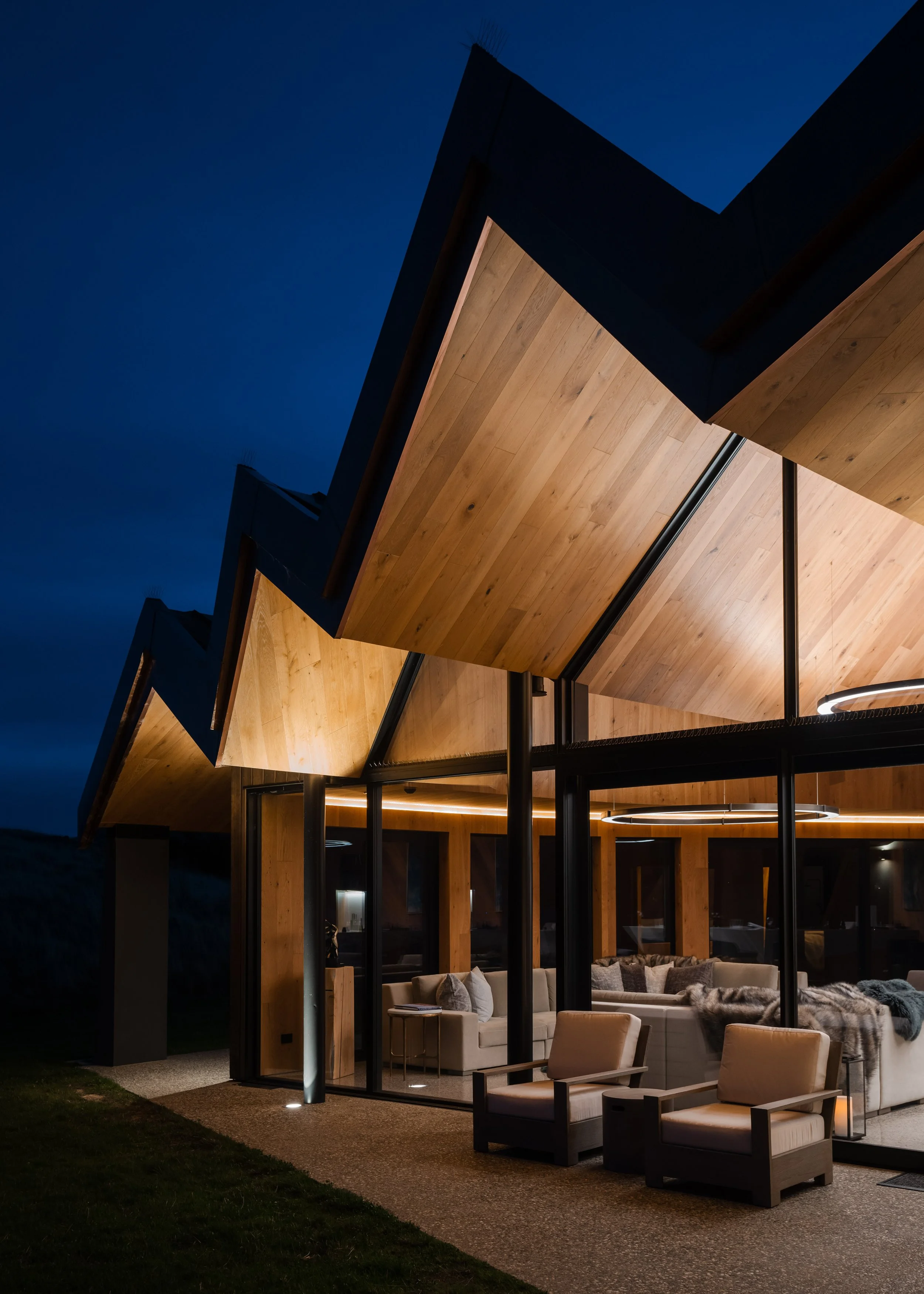 Mt-Isthmus-NewZealand-Joe-Thomas-Architecture-travel-7.jpg