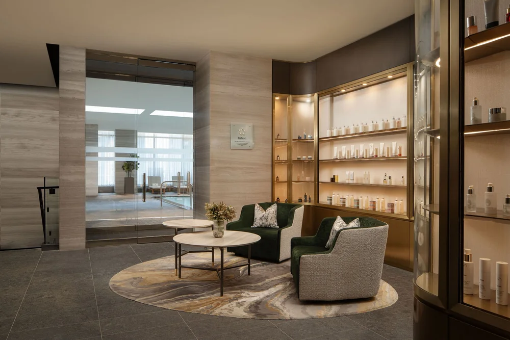 Four Seasons Toronto — Joe Thomas