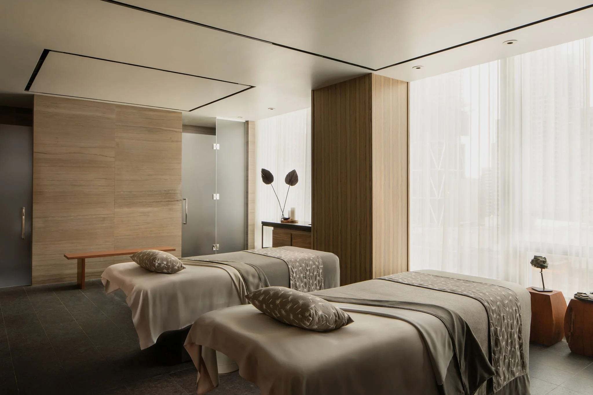 Four-Seasons-Toronto-Joe-Thomas-Interior-Design-Hospitality-Photographer-25.jpg
