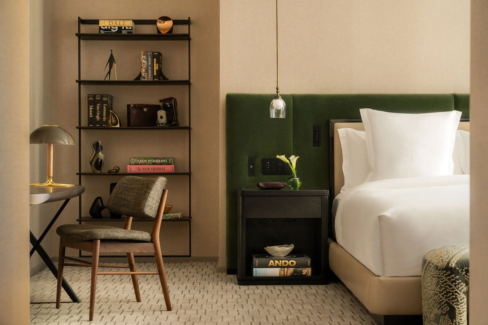 FSNYD-042025-JoeThomas-Suites-12.jpg