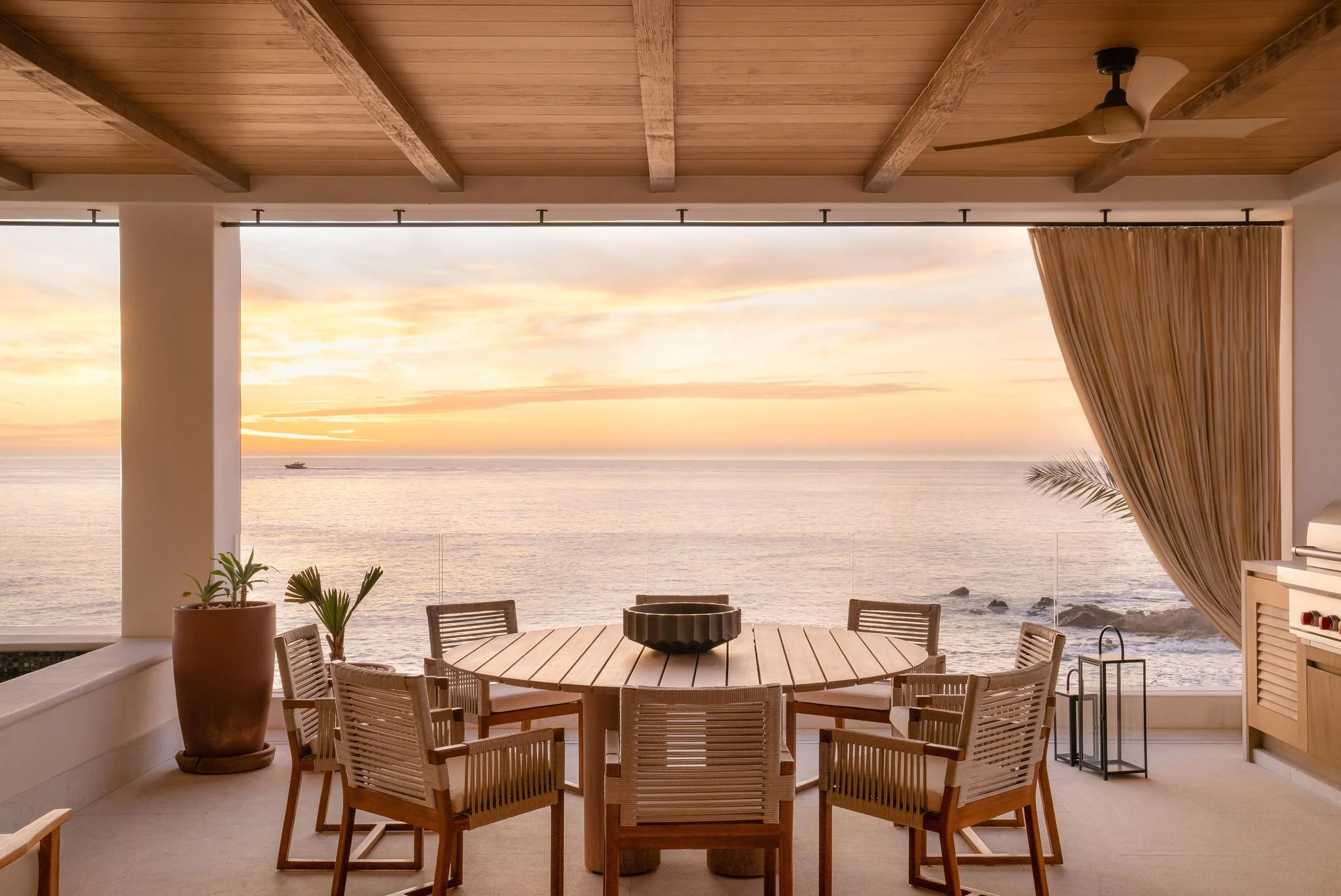 FSCDS-OceanfrontResidence5BR-535-JoeThomas-2.jpg