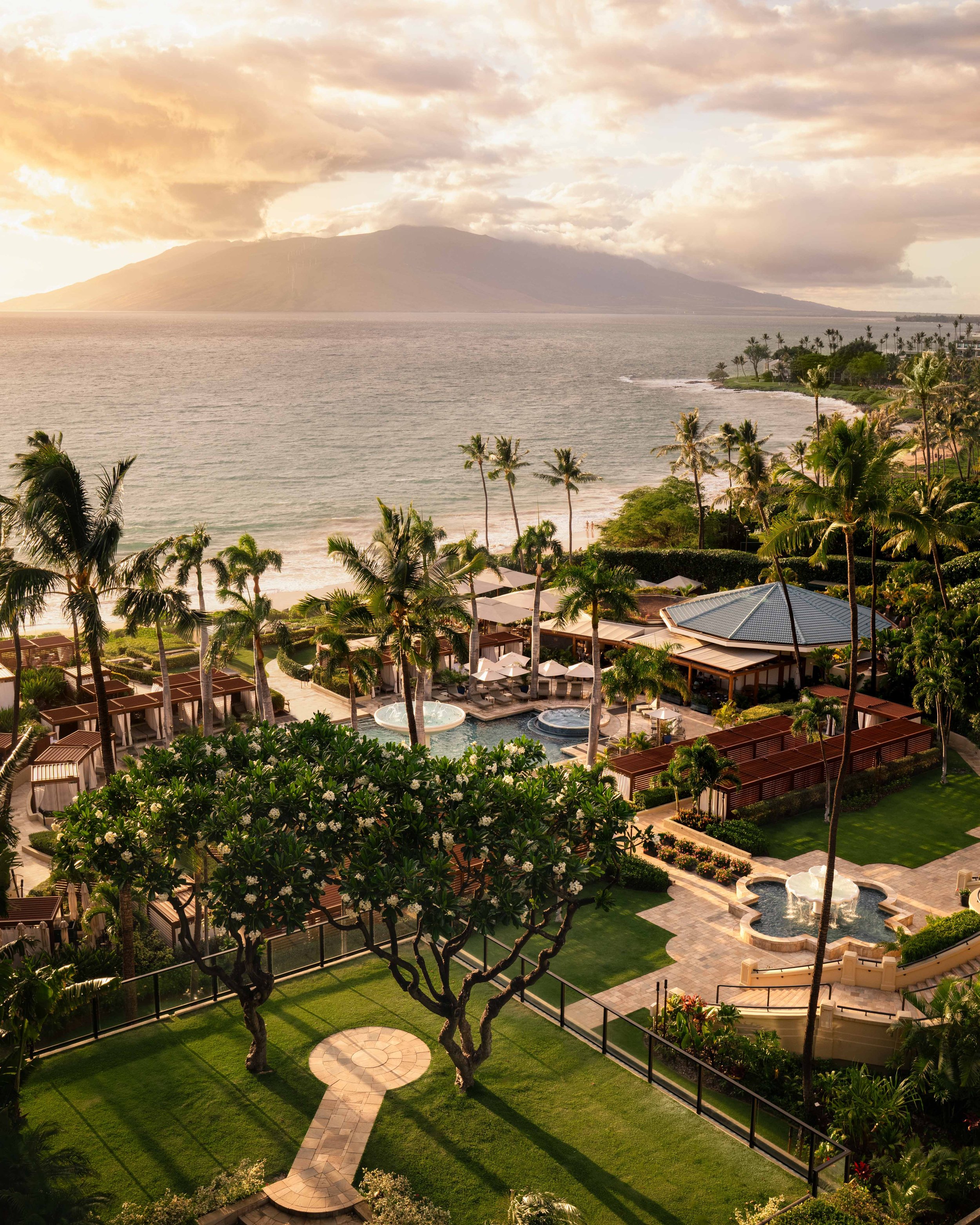 FourSeasonsMaui-JoeThomas-Photo-1.jpg