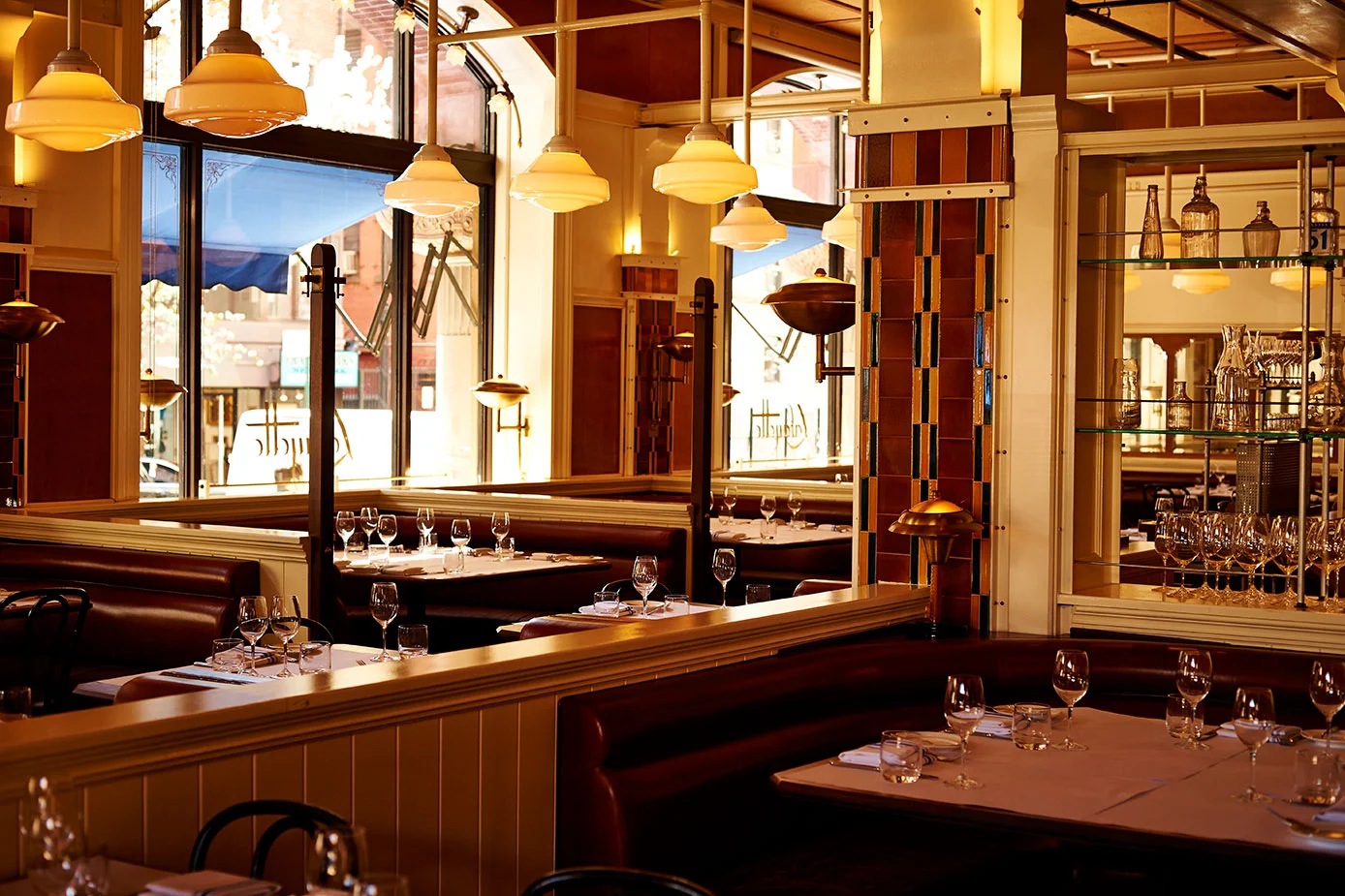 Lafayette . New York — Roman and Williams