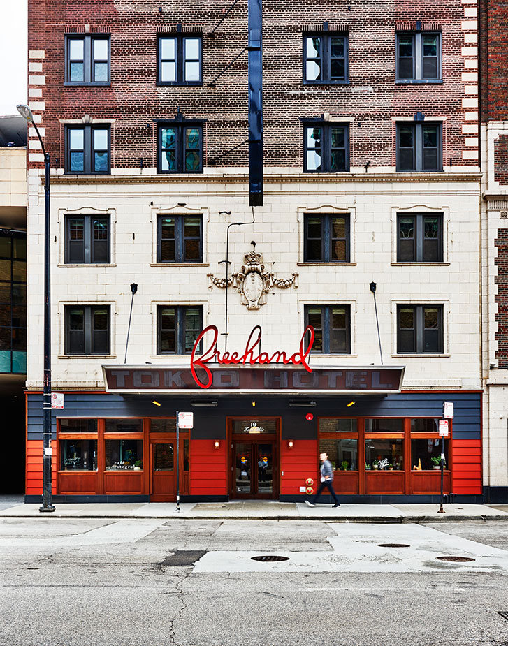 Freehand Chicago . Chicago — Roman and Williams