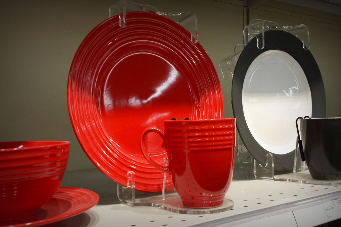 Plate cup holder