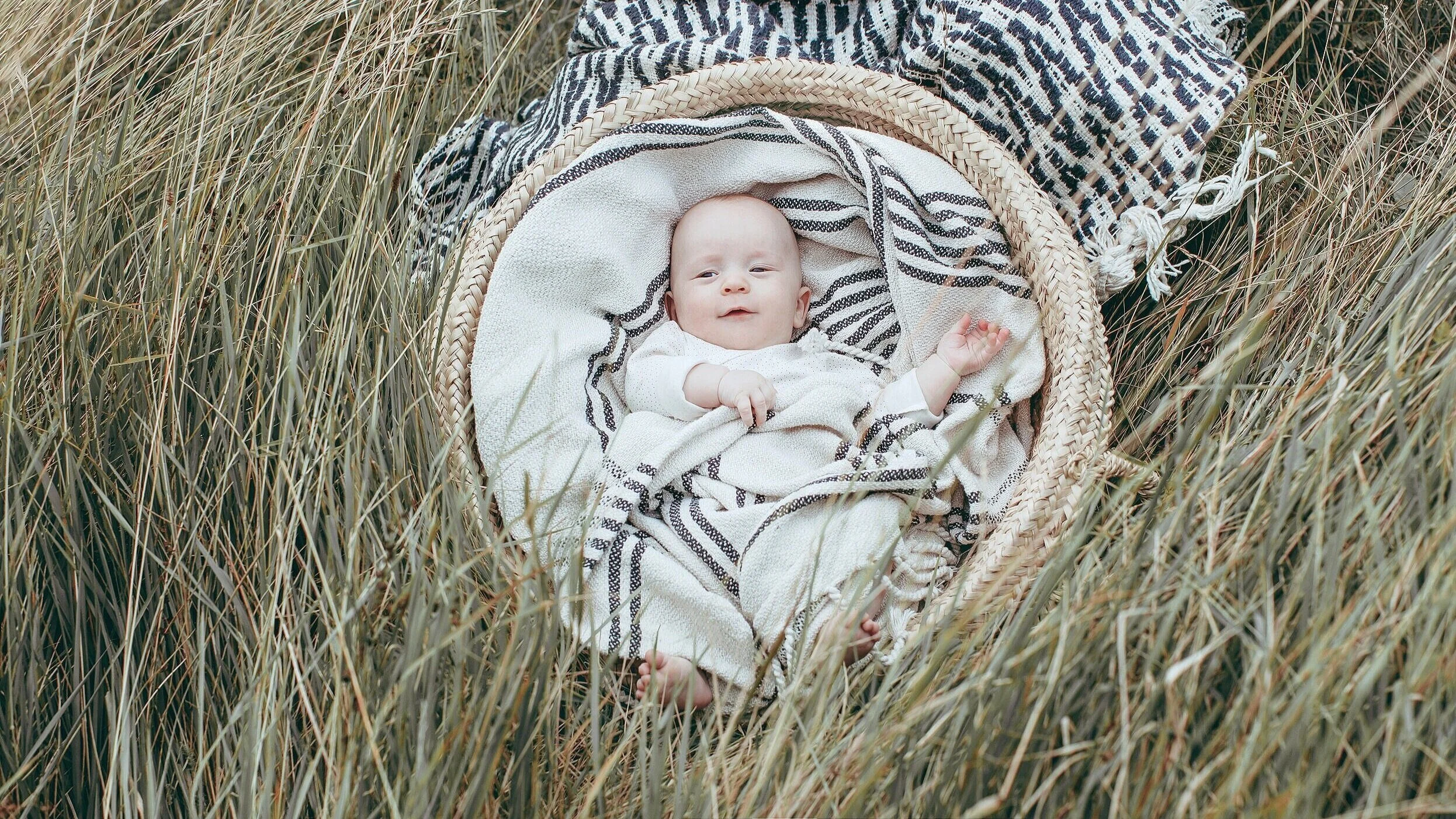 Little Wild Ones Natural children's photography Bristol, Stroud, Bath