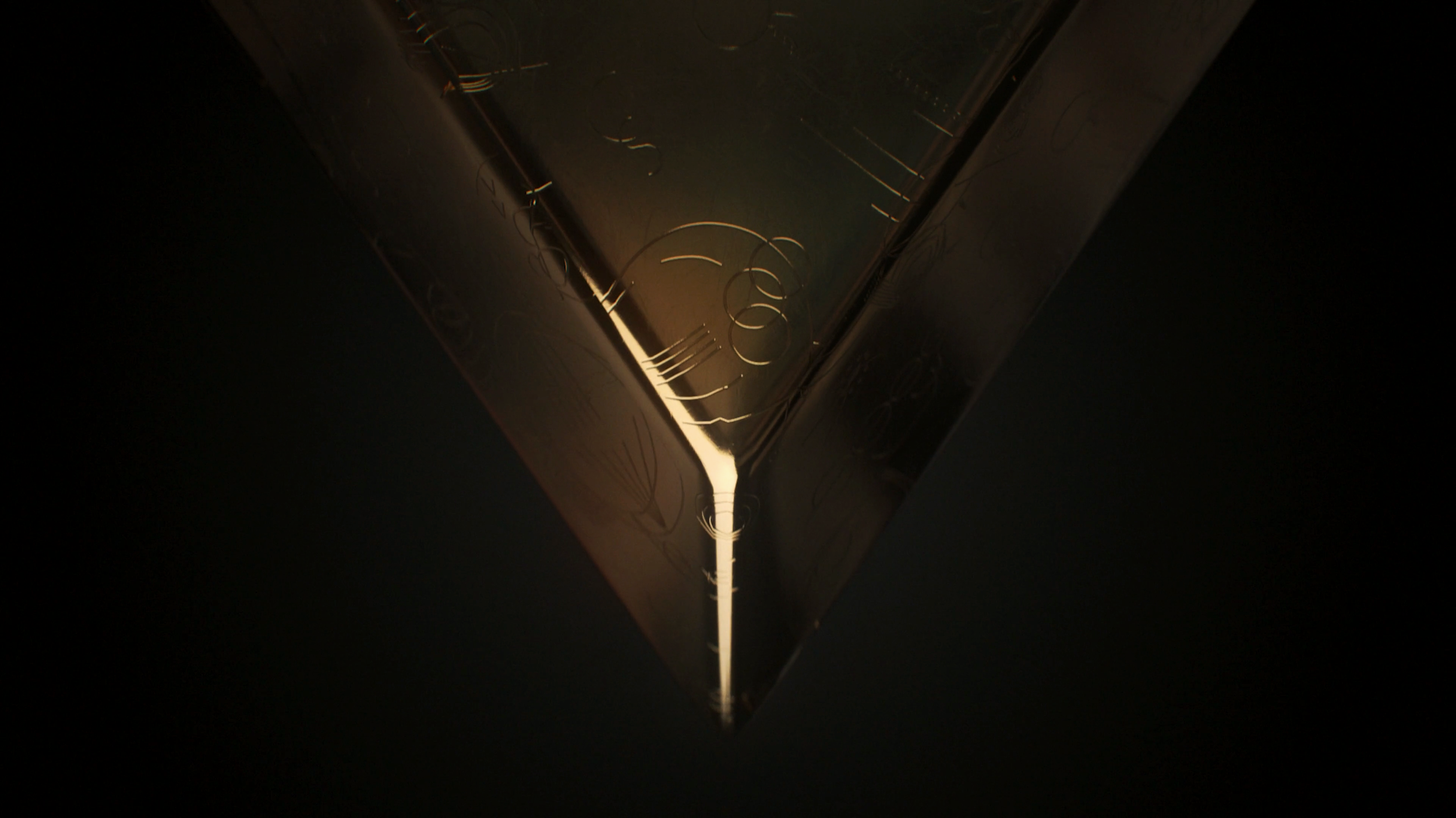 netflix_-_jupiter's_legacy_teaser (2160p) (0-00-02-09).png