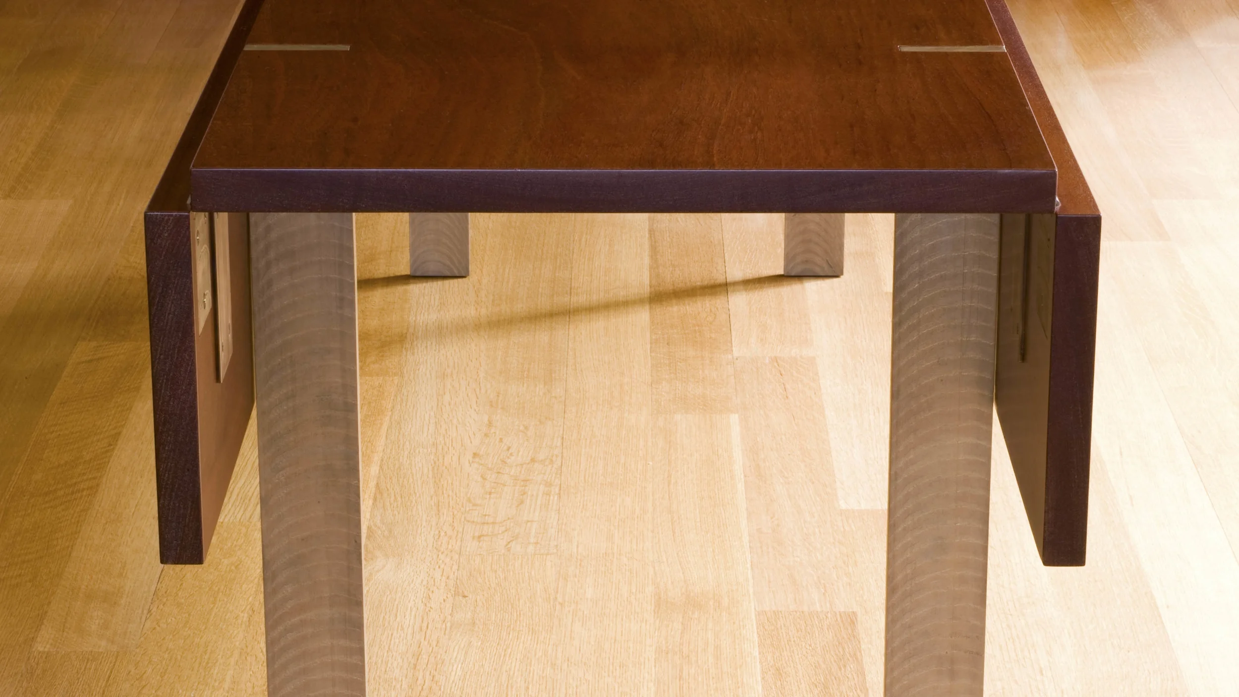 willis table-end, leaves down.jpg