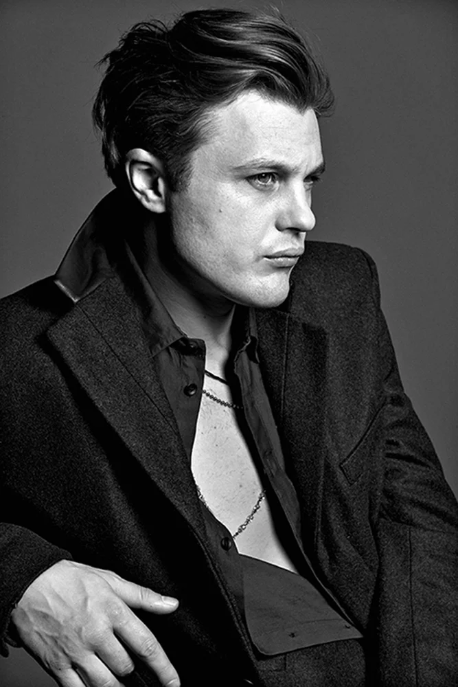 MICHAEL_PITT_304_v2_QC.jpg