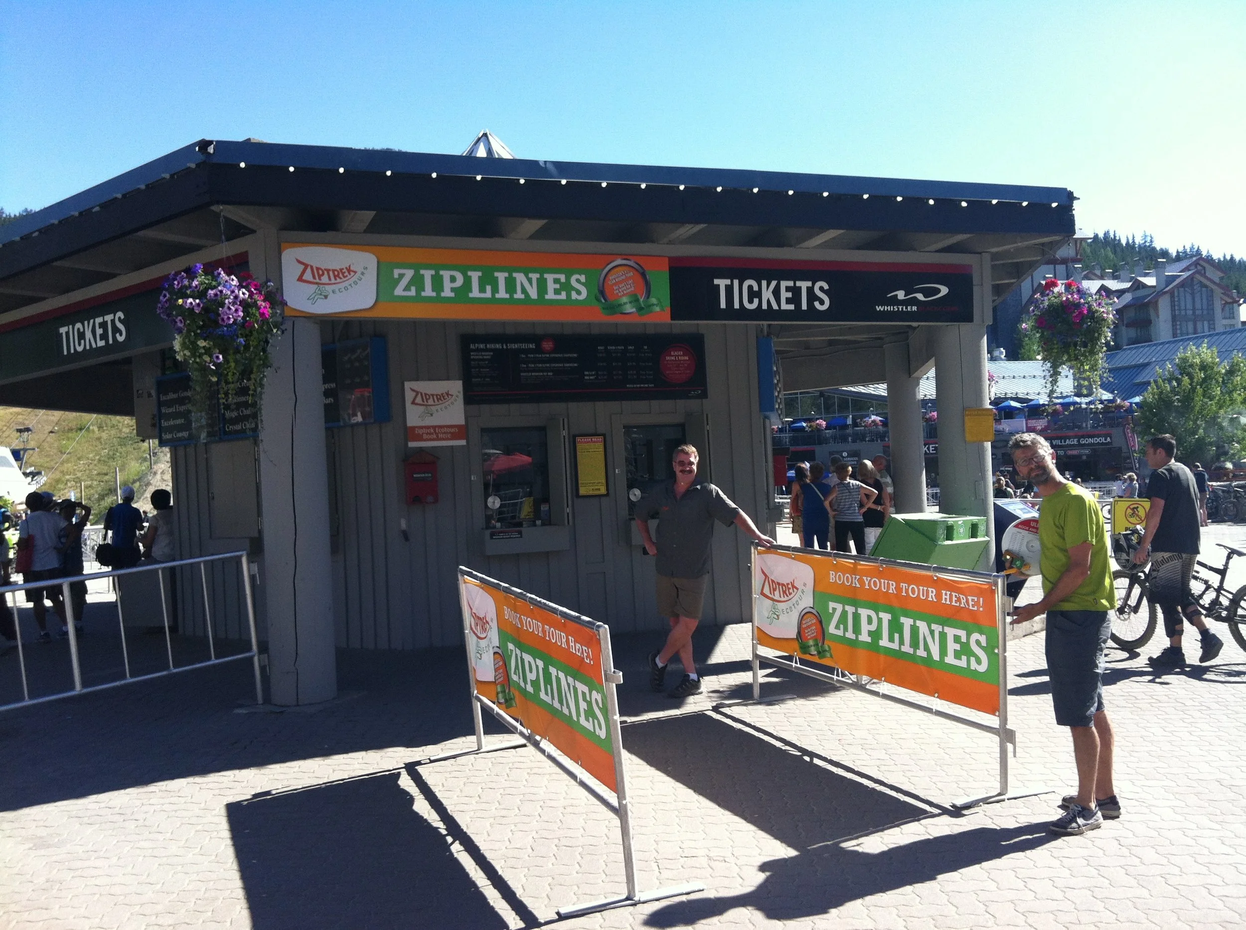  Guest signage: Ticket purchase kiosk (quick and cost effective) 