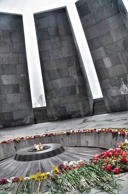 Tsitnernakaberd 