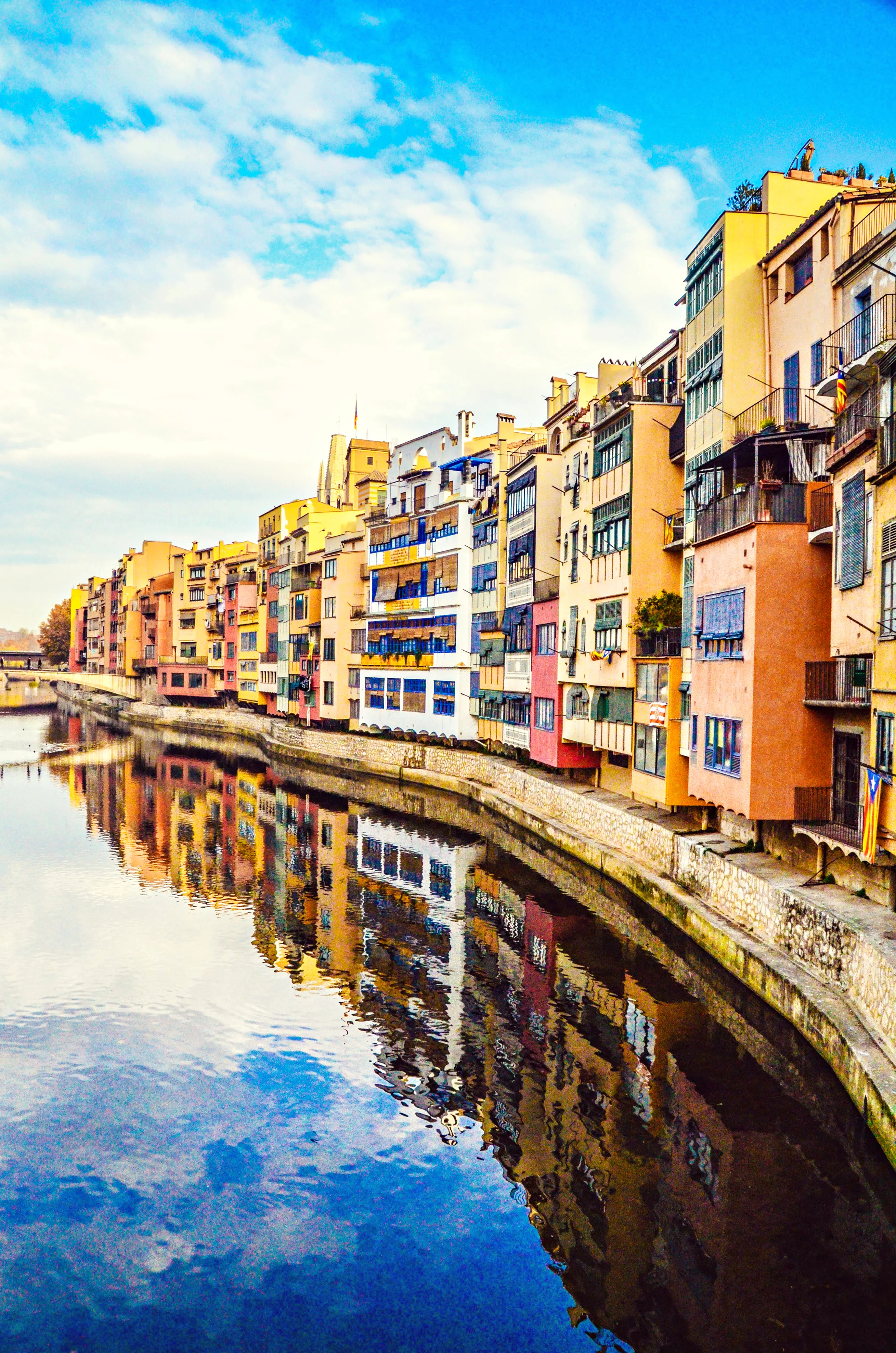 girona large.jpg