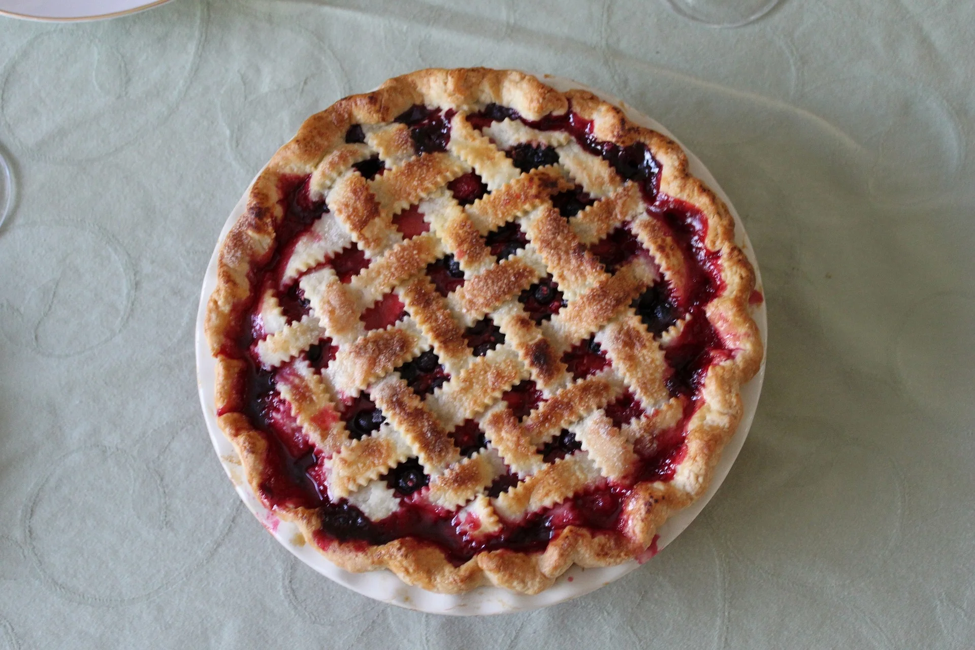 cherry-pie-1241372_1920.jpg