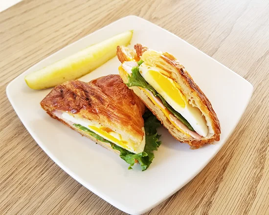 BrreakfastCroissant.jpg