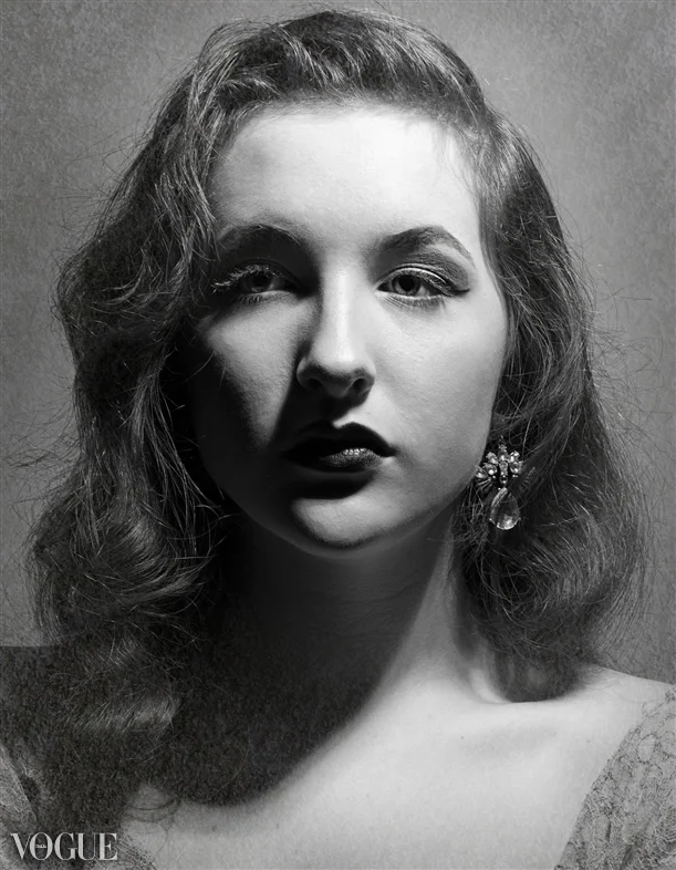 Las Vegas Photographer-fashion-editorial -portrait - classic beauty.jpg
