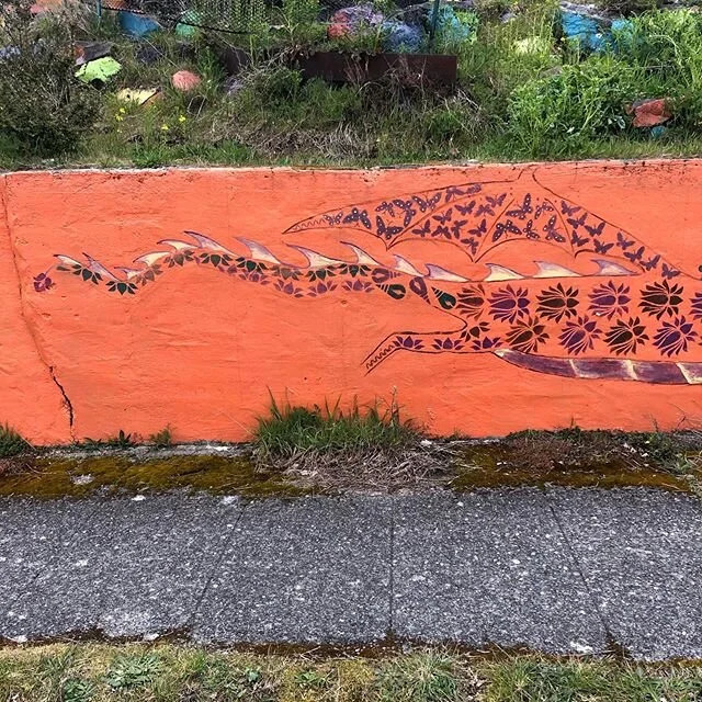 The whole picture

This image by itself seems odd, I admit. It only makes sense when viewed next to the other half of the dragon. 
It seems like a fitting analogy for Good Friday. There was just sadness and despair when Jesus died. It needs the conte