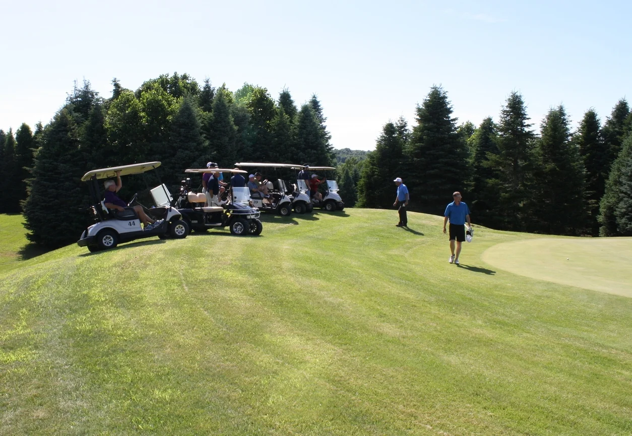 LYNX GC Golfers 18th Hole