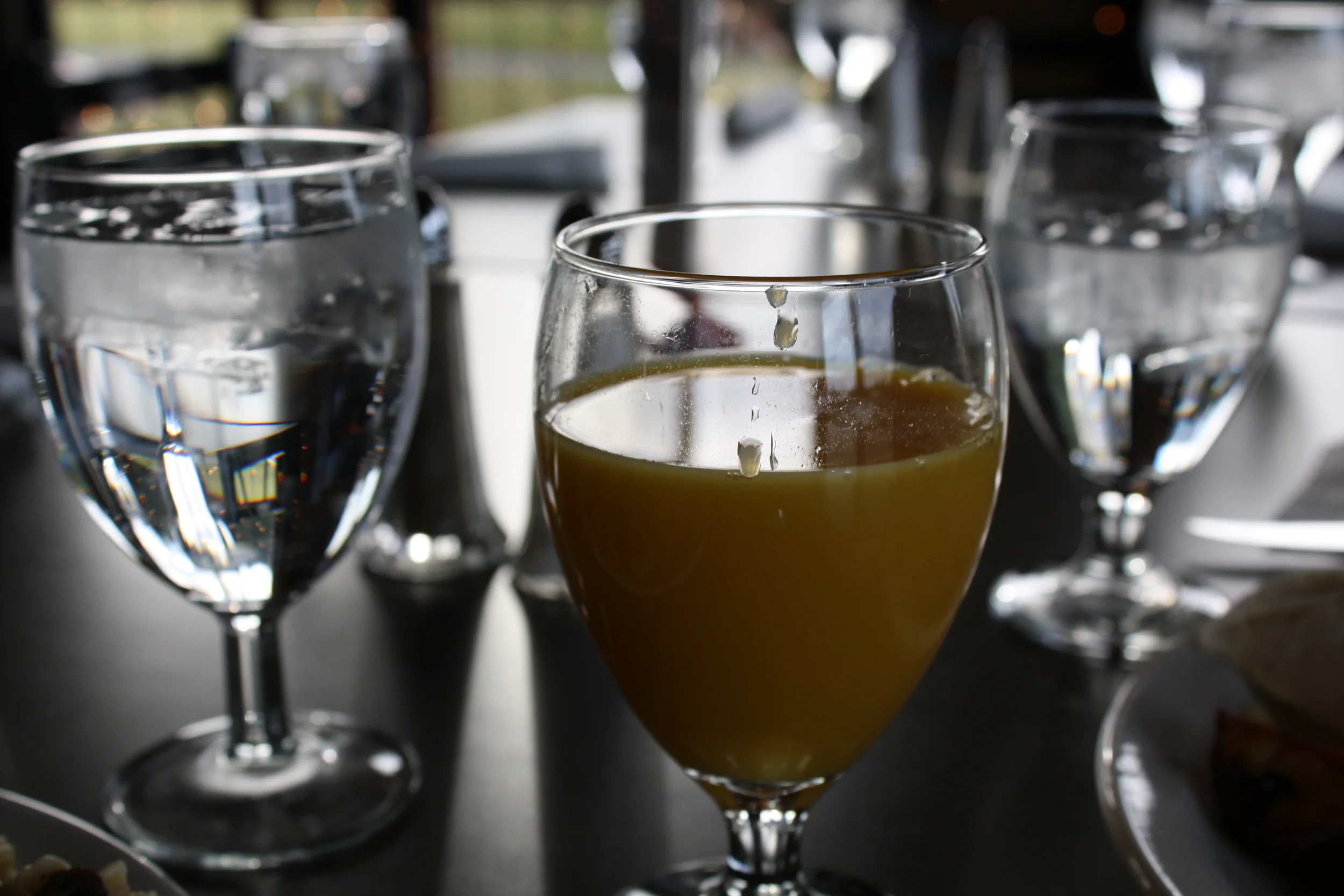 Sunday Breakfast @ The LYNX