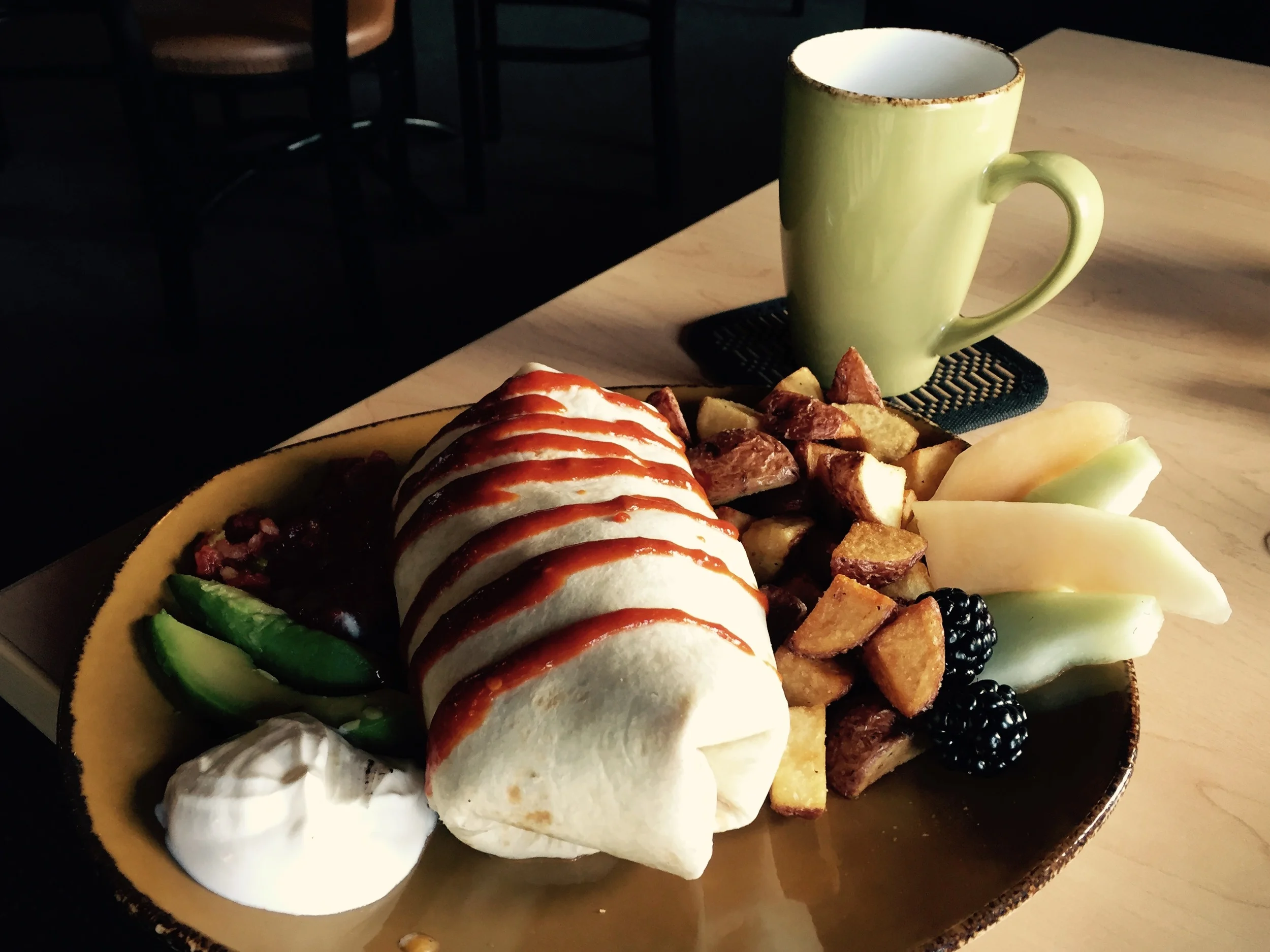 Sunday Breakfast : LYNX Grill