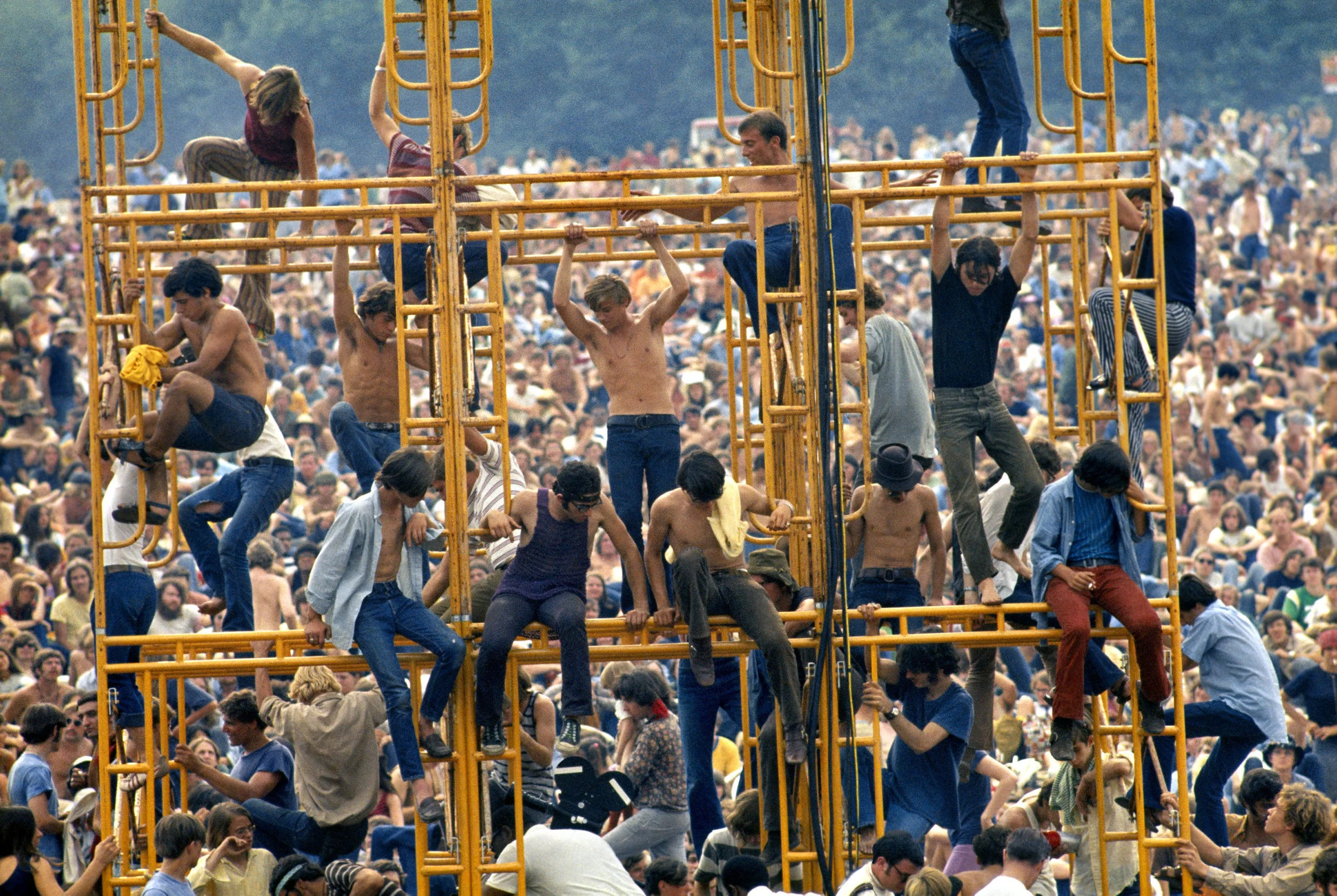  Woodstock: 3 Days Of Peace &amp; Music (1970)