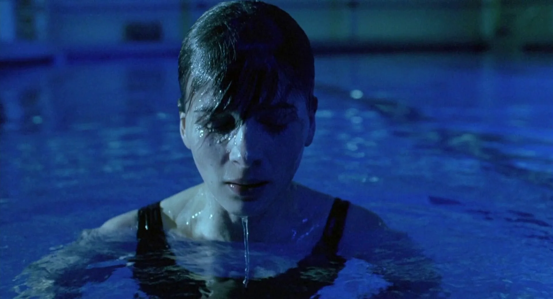 Three Colours: Blue (1993)