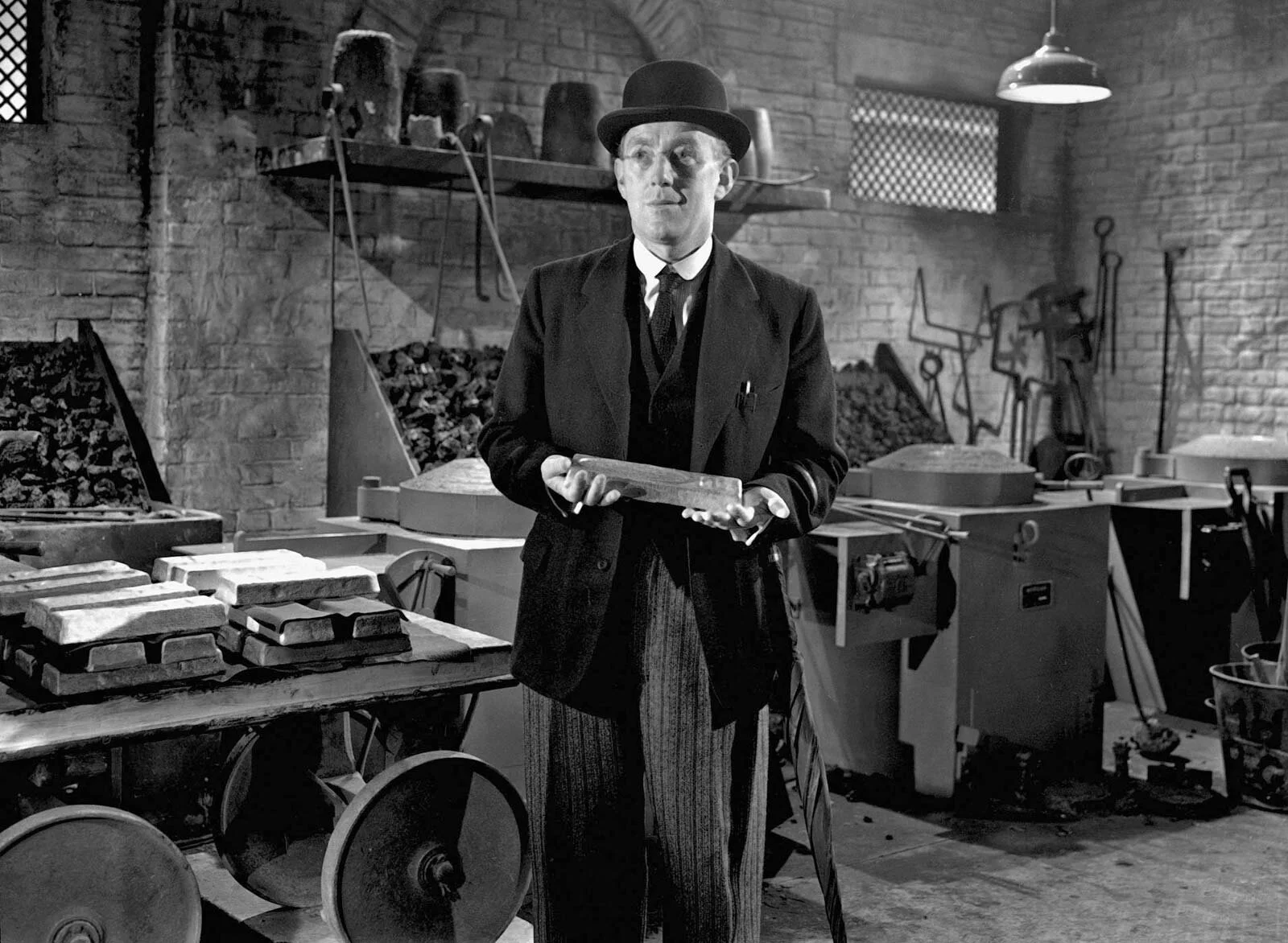 THE LAVENDER HILL MOB (1951)