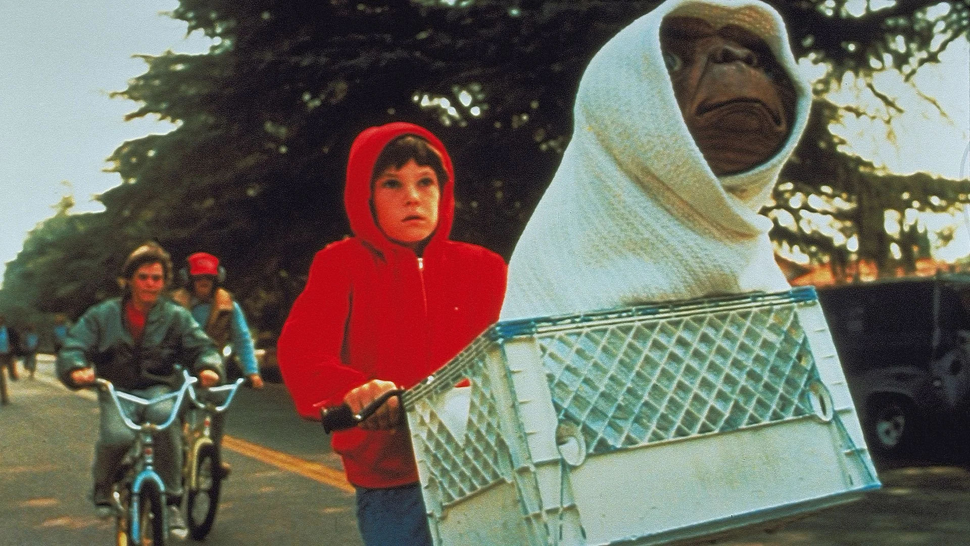E.T. THE EXTRA TERRESTRIAL (1982)